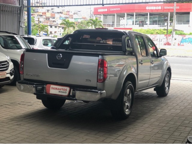 NISSAN FRONTIER