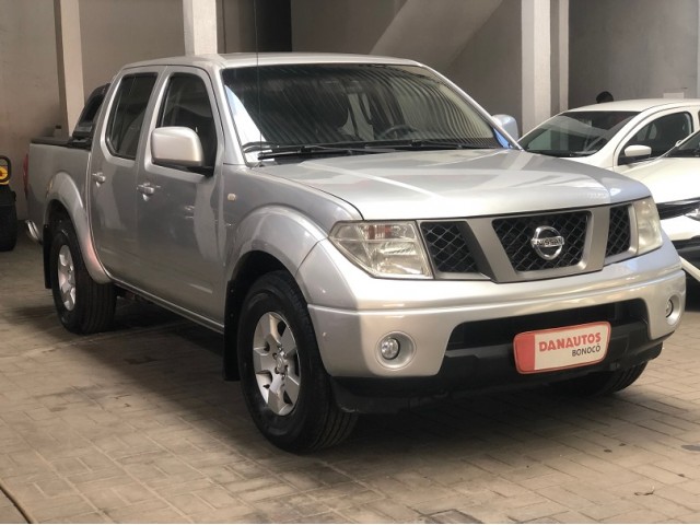 NISSAN FRONTIER