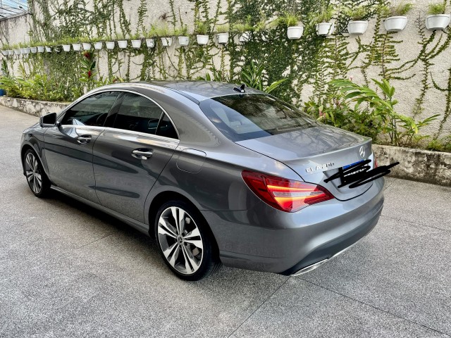 MERCEDES-BENZ CLA 200