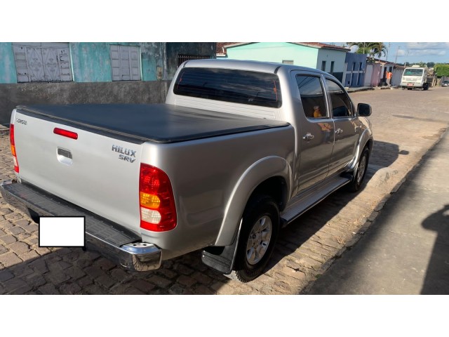 TOYOTA HILUX SW4