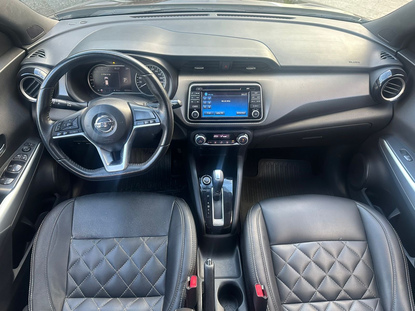 NISSAN KICKS