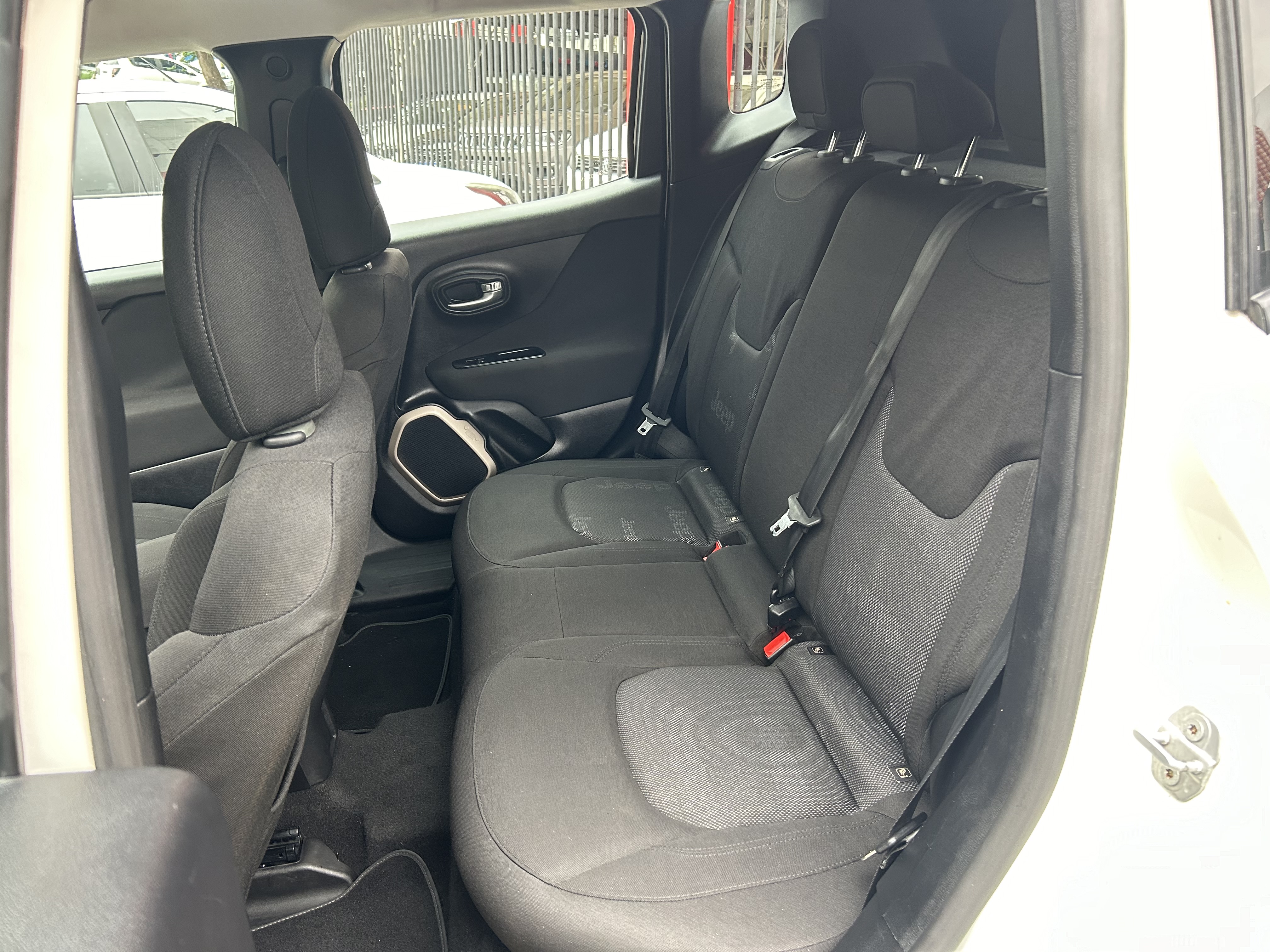 JEEP renegade 1.8 16v flex longitude 4p automatico