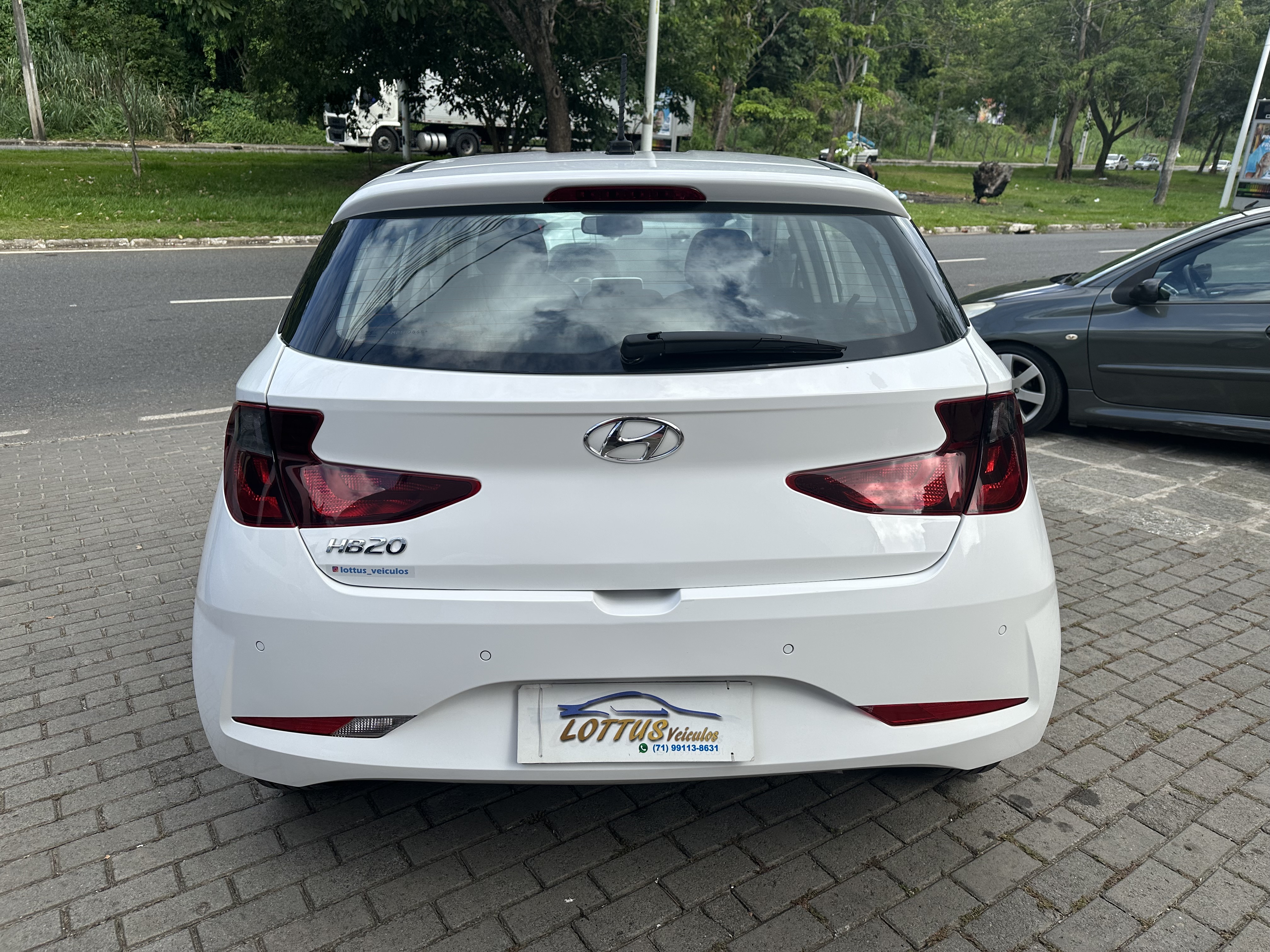 HYUNDAI HB20
