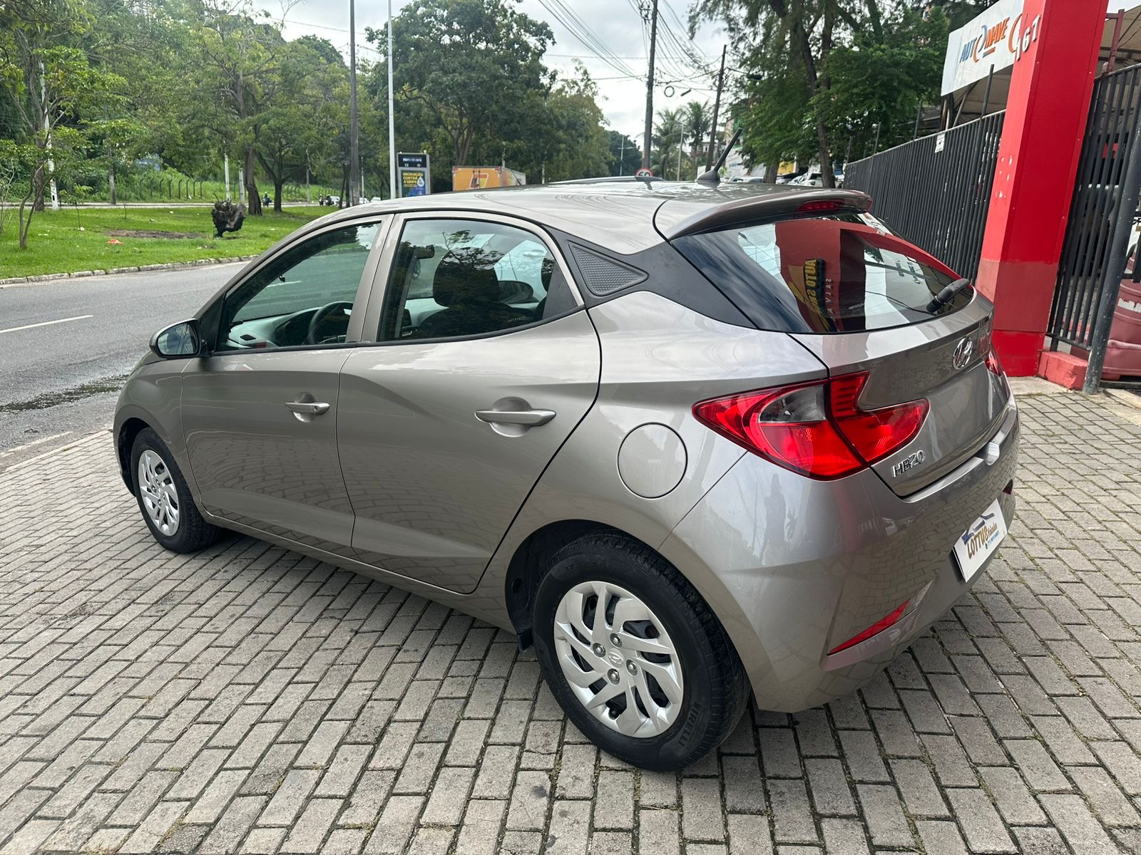 HYUNDAI hb20 1.0 sense