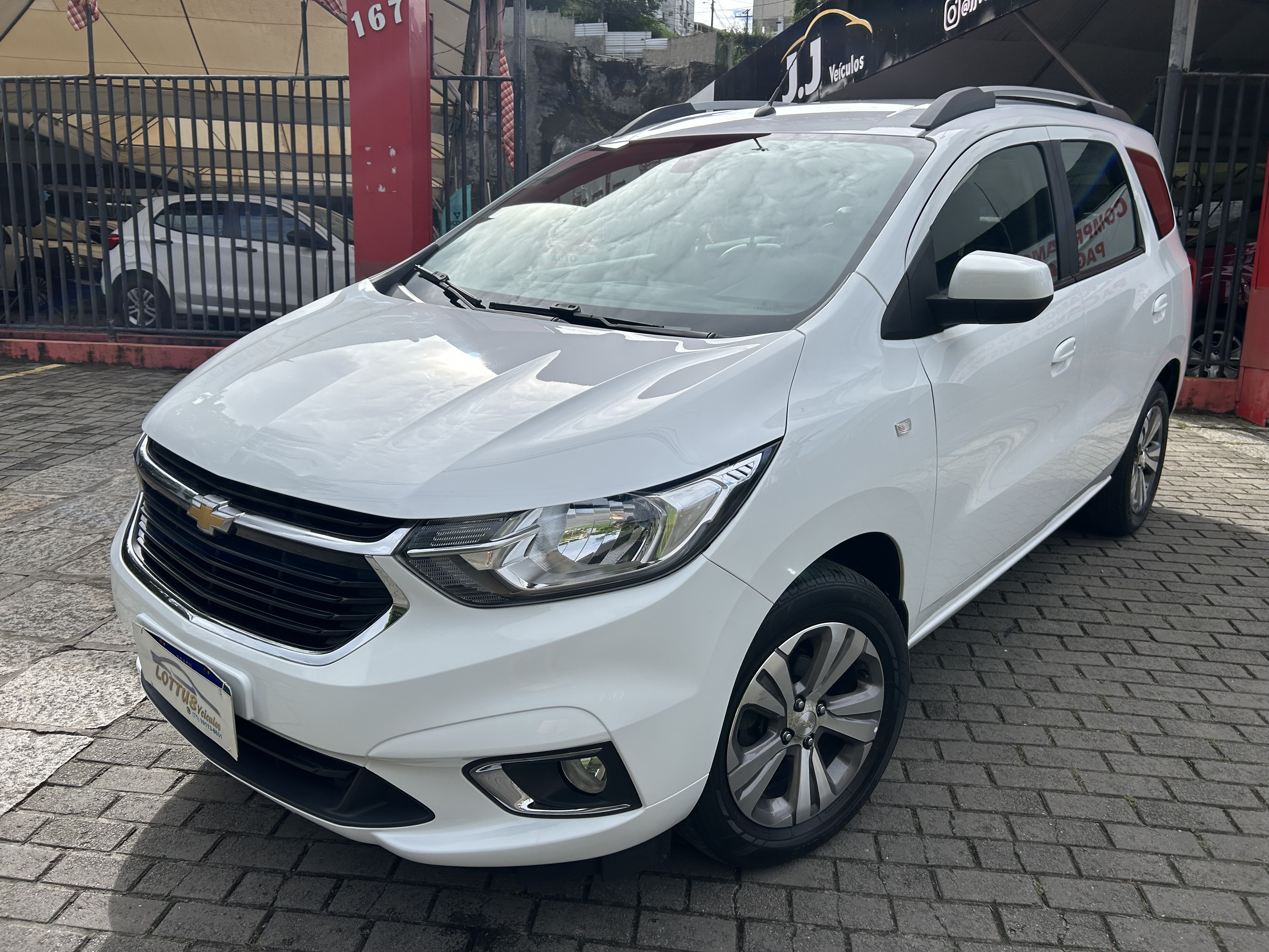 CHEVROLET spin 18l at premier
