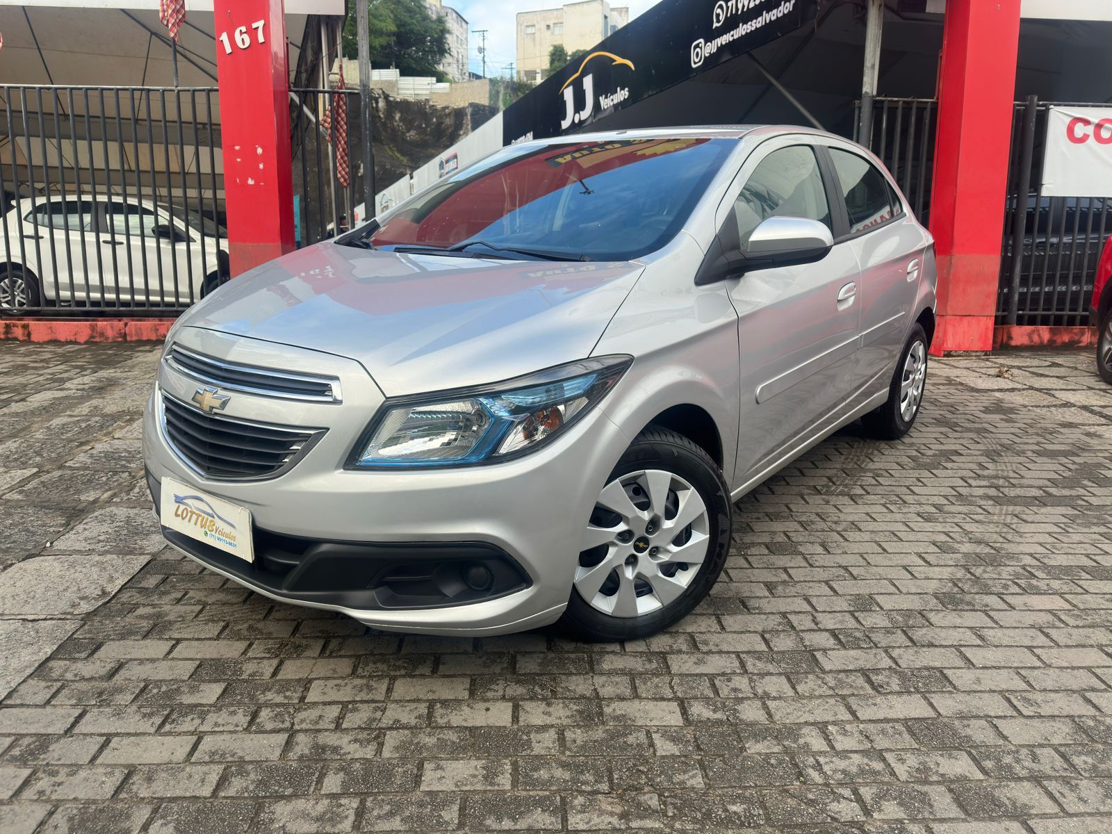CHEVROLET onix 1.4mt lt