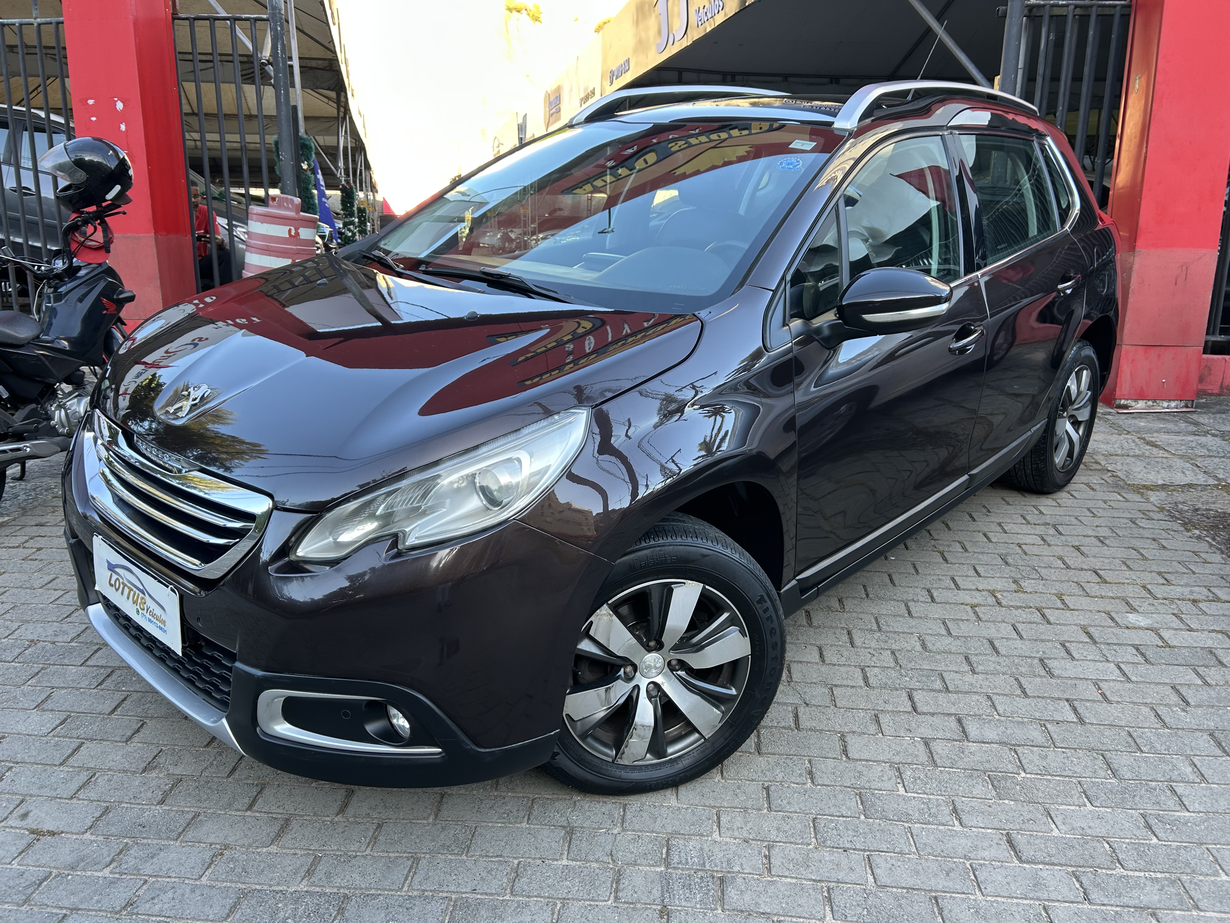 PEUGEOT 2008 griffe