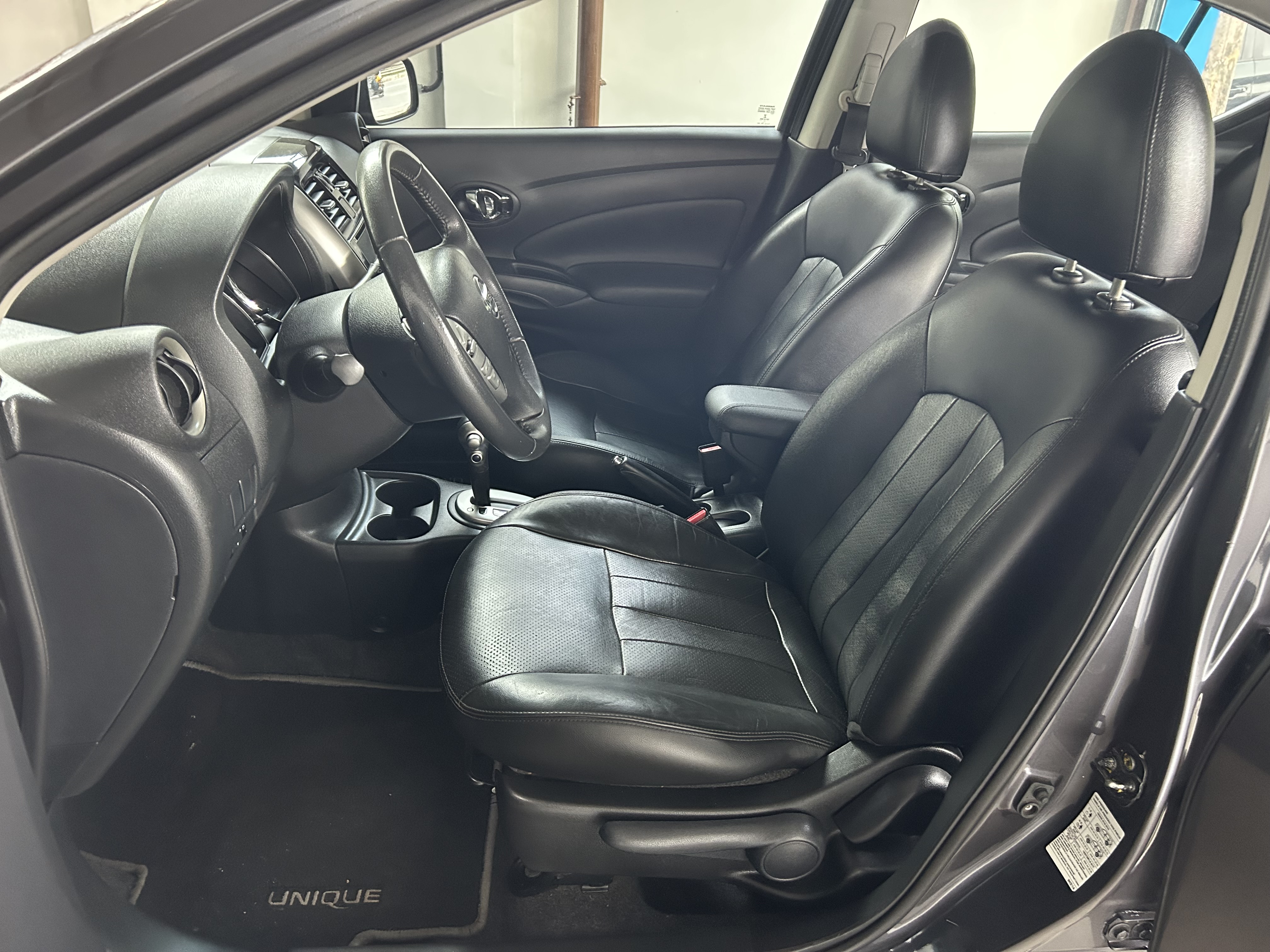 NISSAN nissan versa 16sl flex