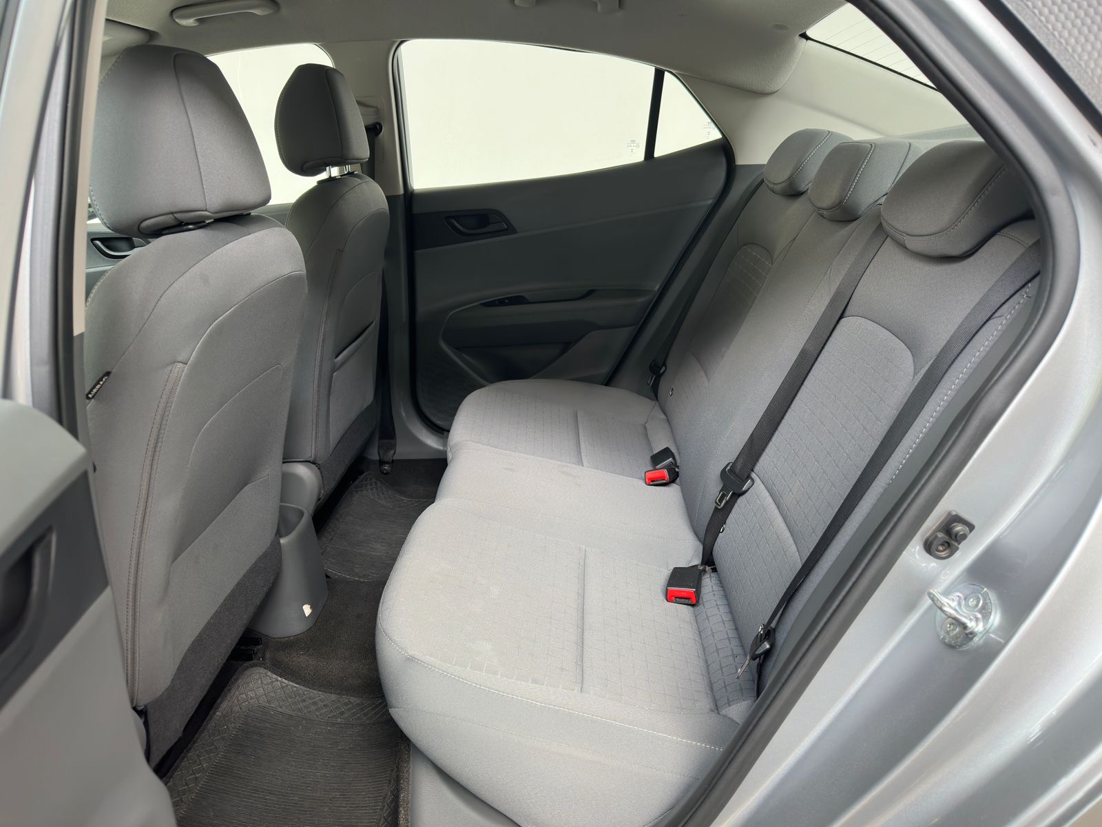 HYUNDAI hb20s 1.0m comf