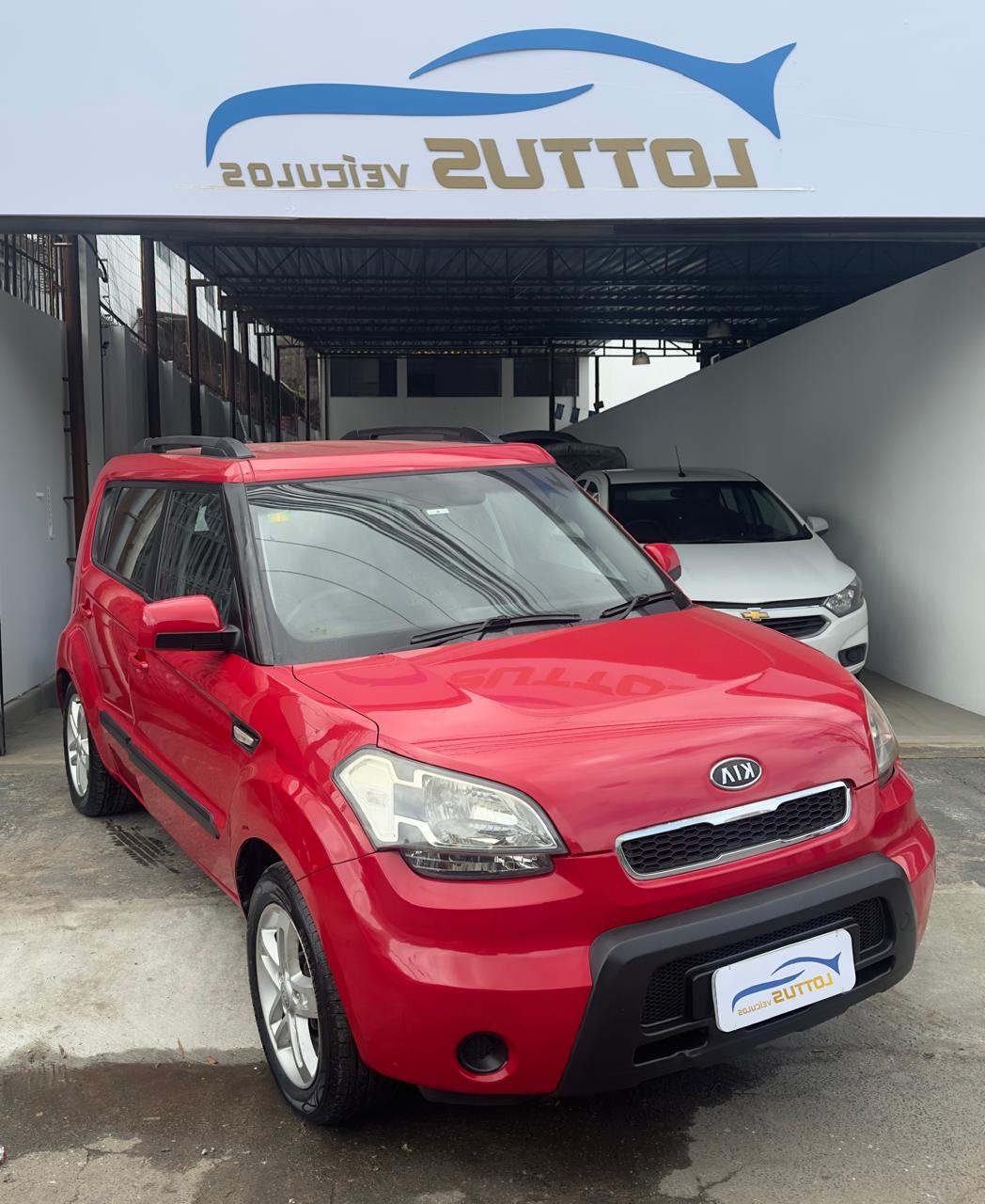KIA SOUL