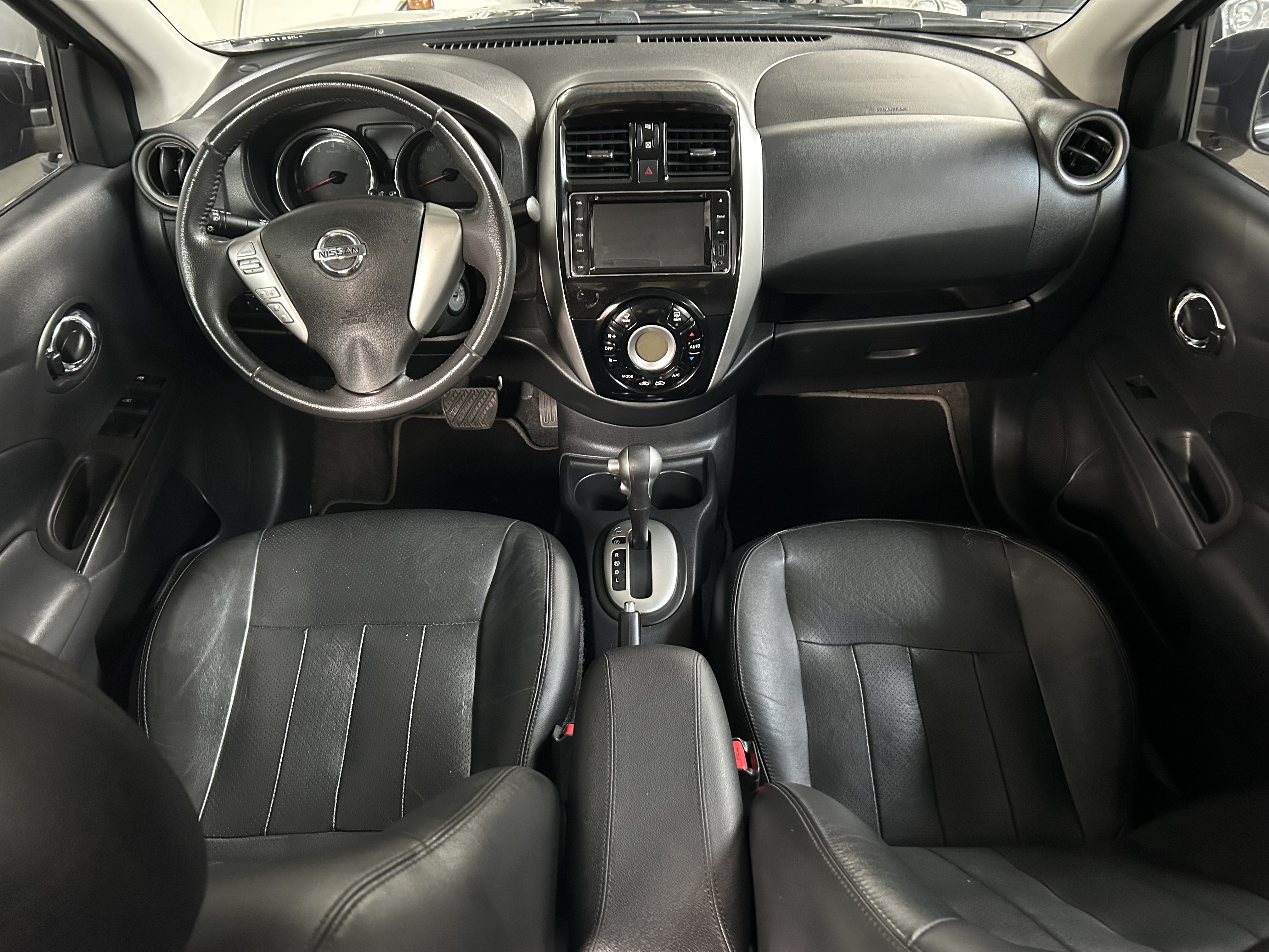 NISSAN nissan versa 16sl flex
