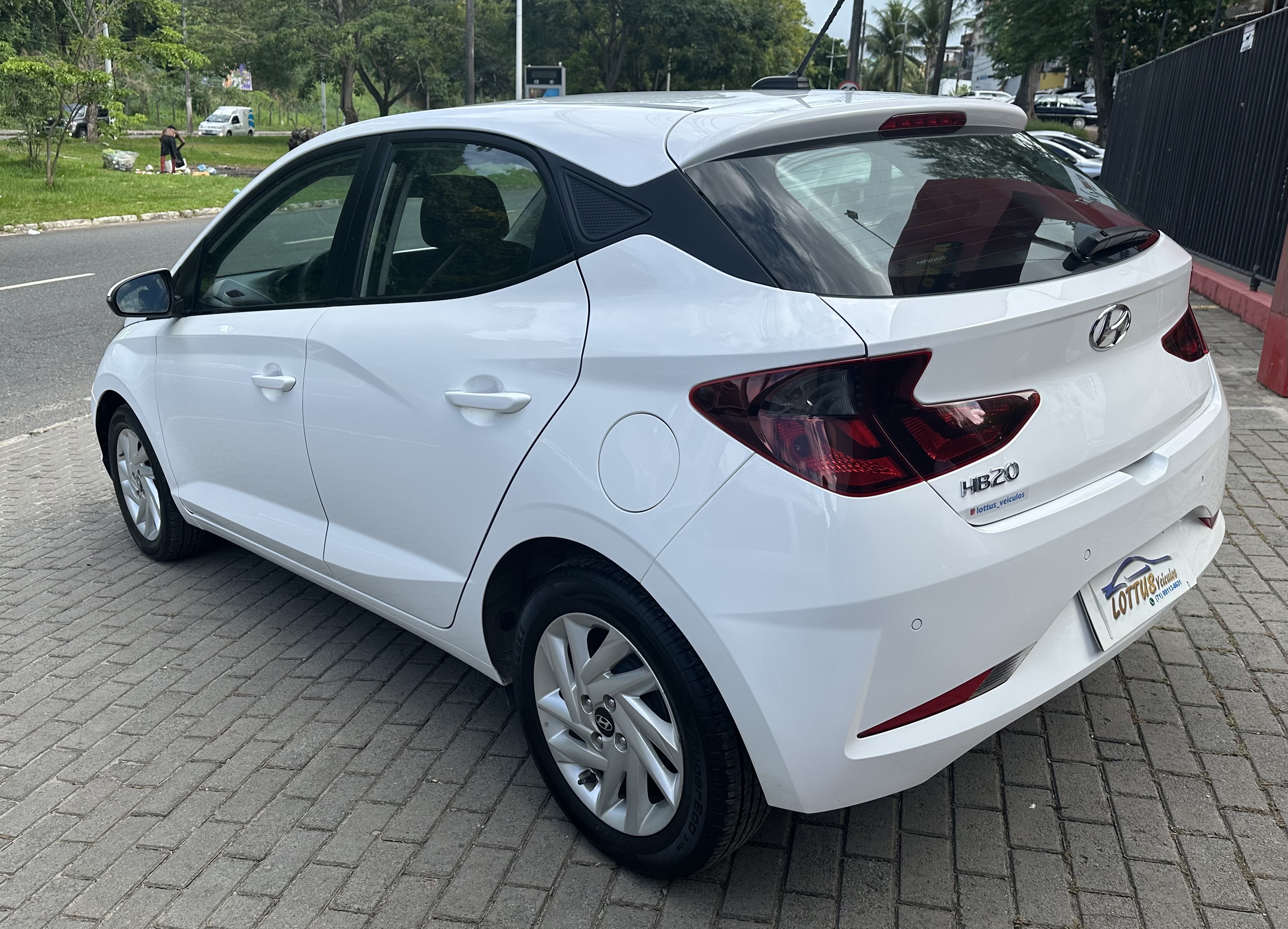 HYUNDAI HB20