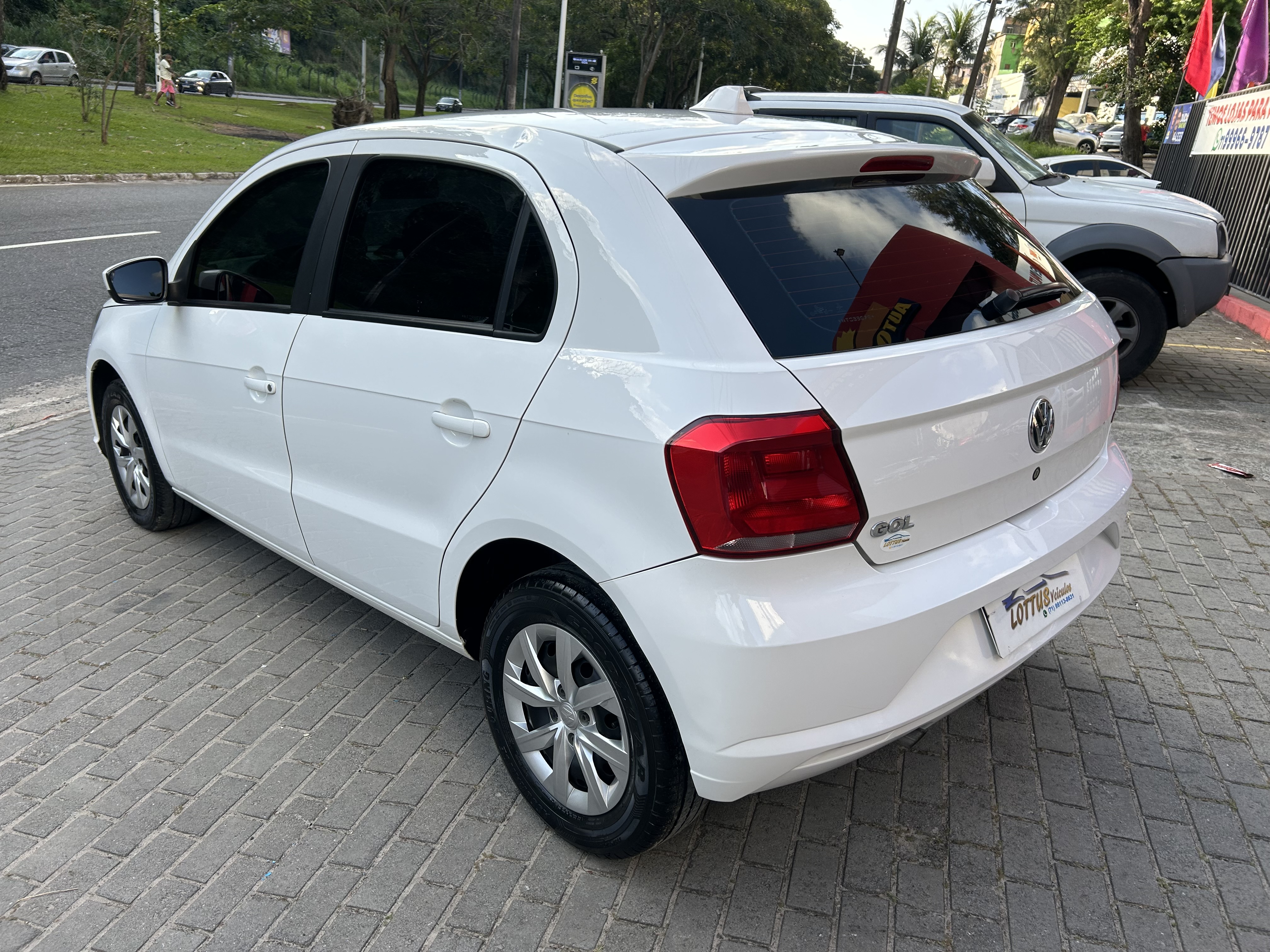 VOLKSWAGEN gol 1.0