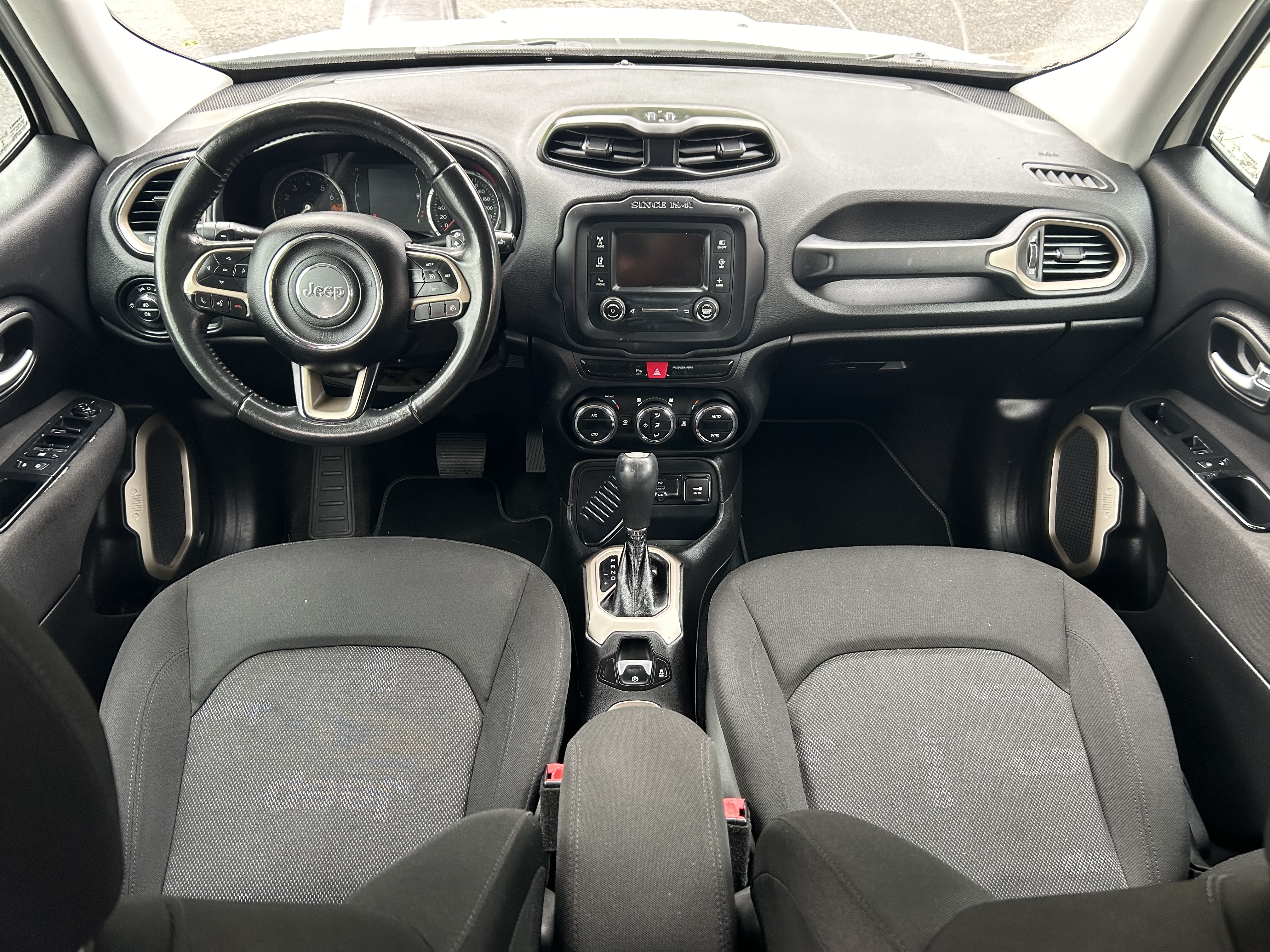 JEEP renegade 1.8 16v flex longitude 4p automatico