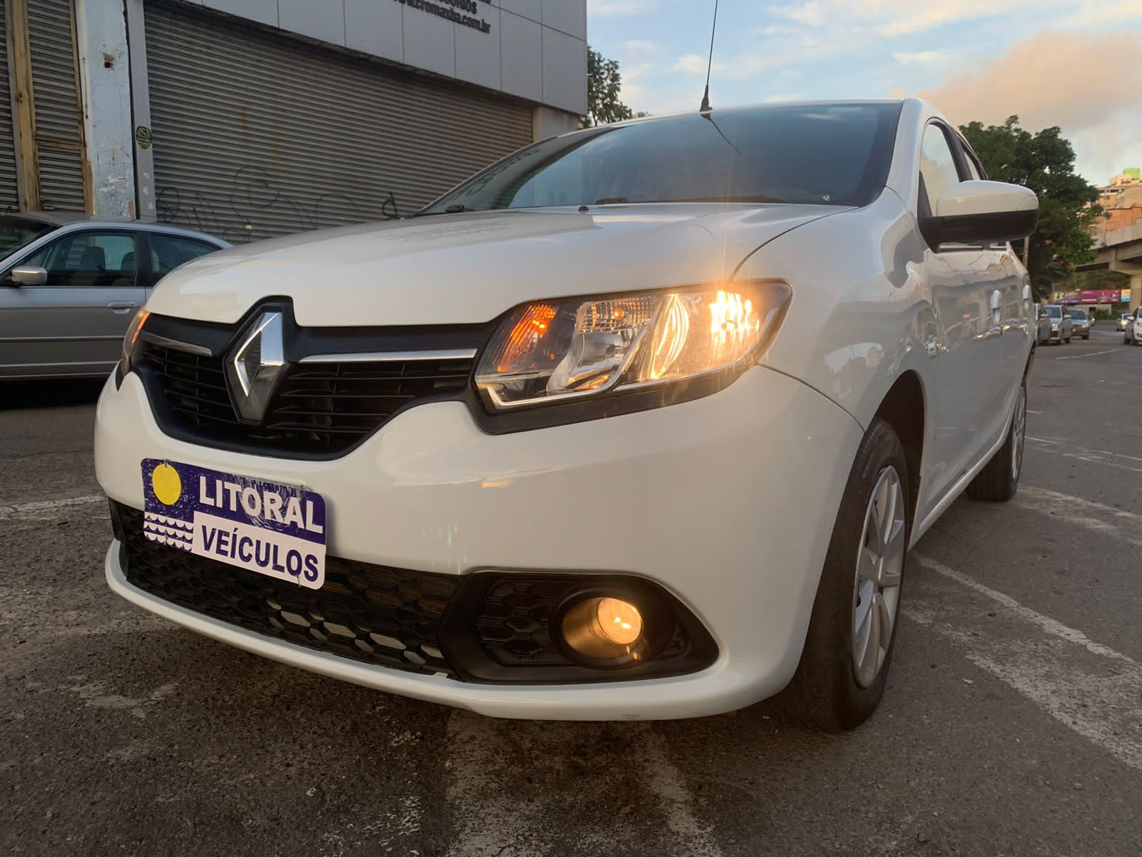 RENAULT SANDERO