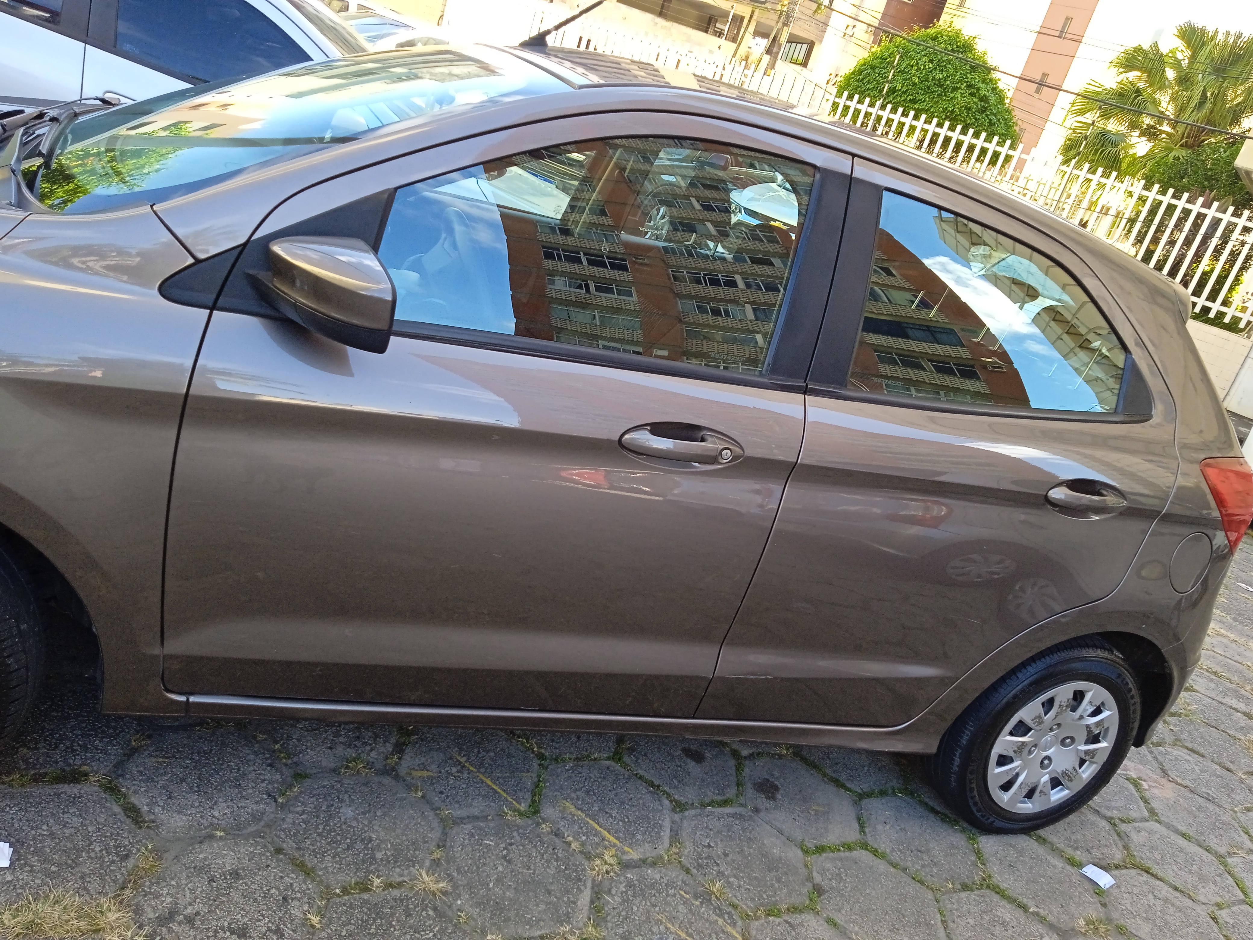 FORD KA