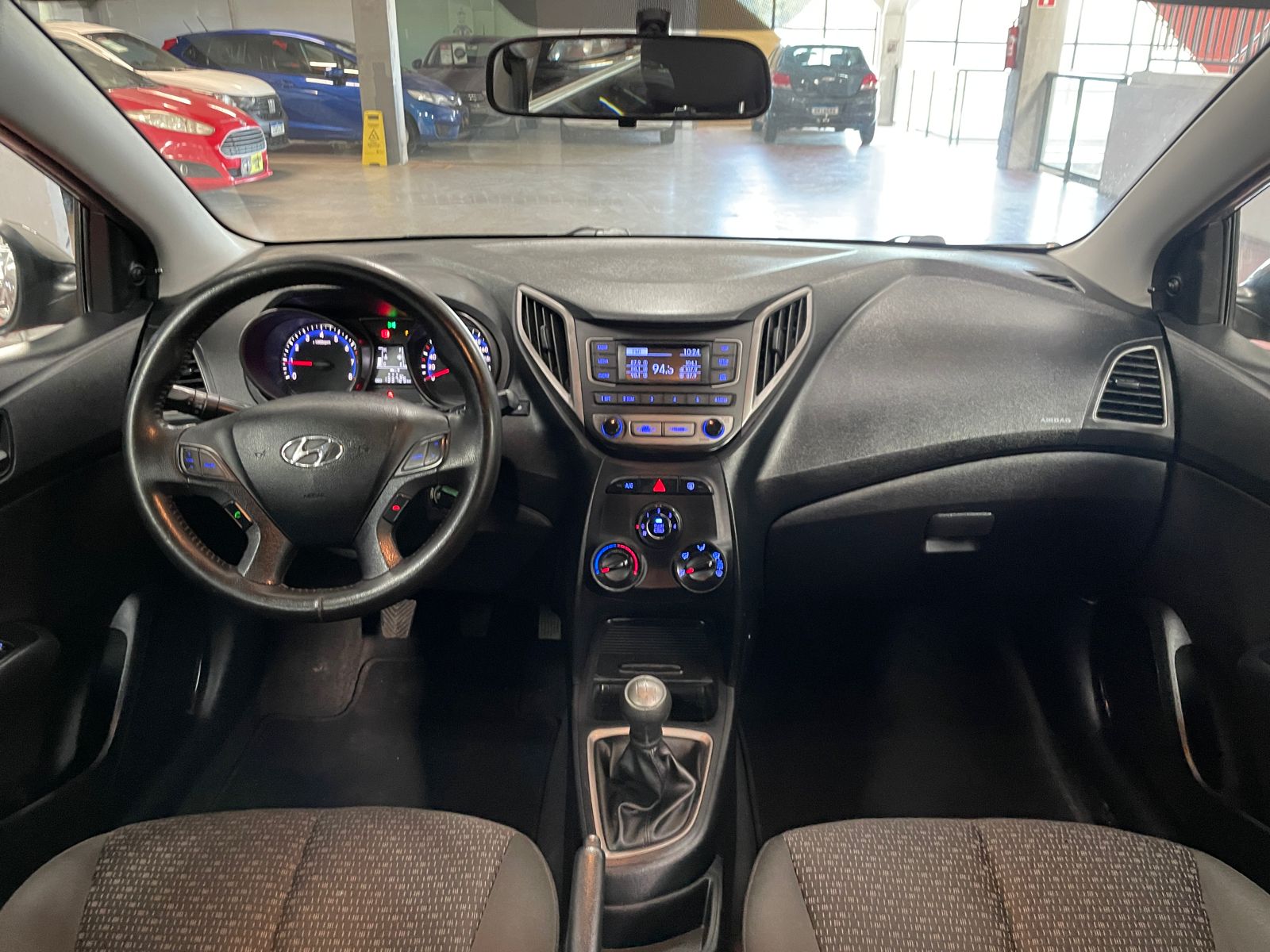 HYUNDAI hb20 1.0 confort plus