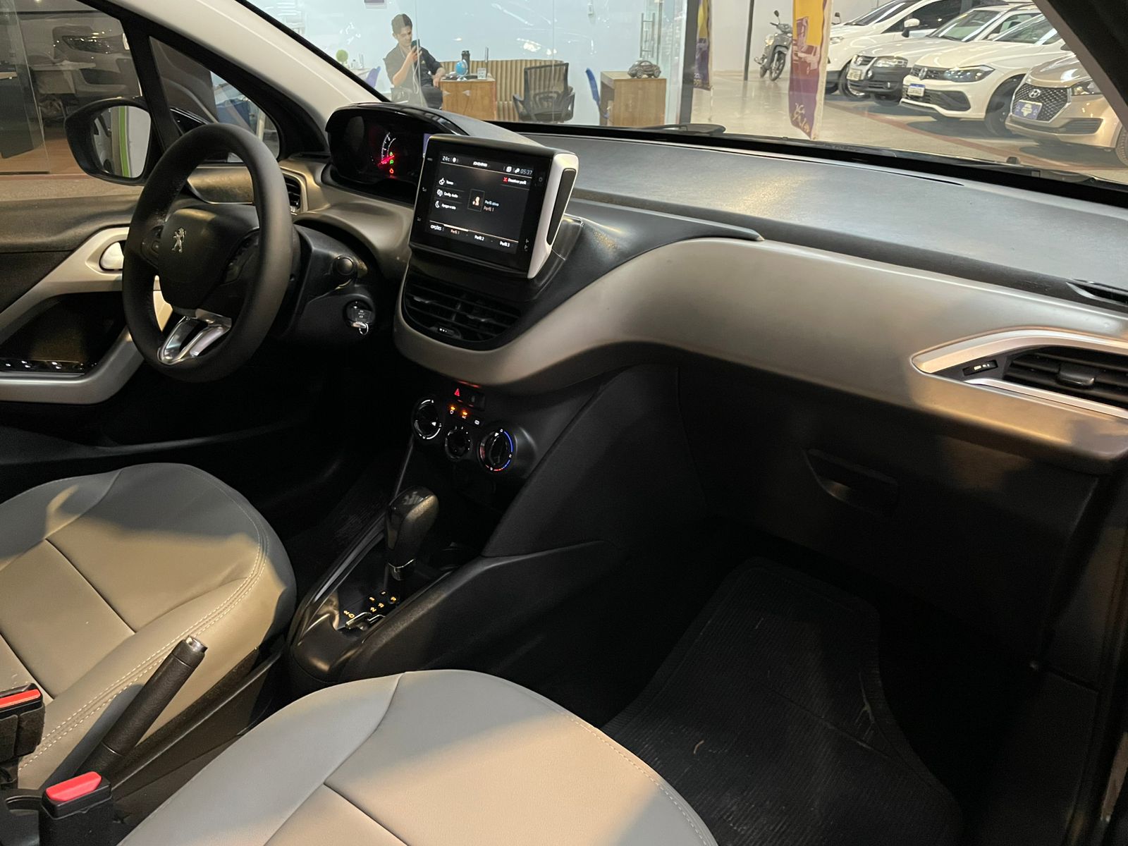 PEUGEOT 2008 allure 1.6 flex 16v 5p aut