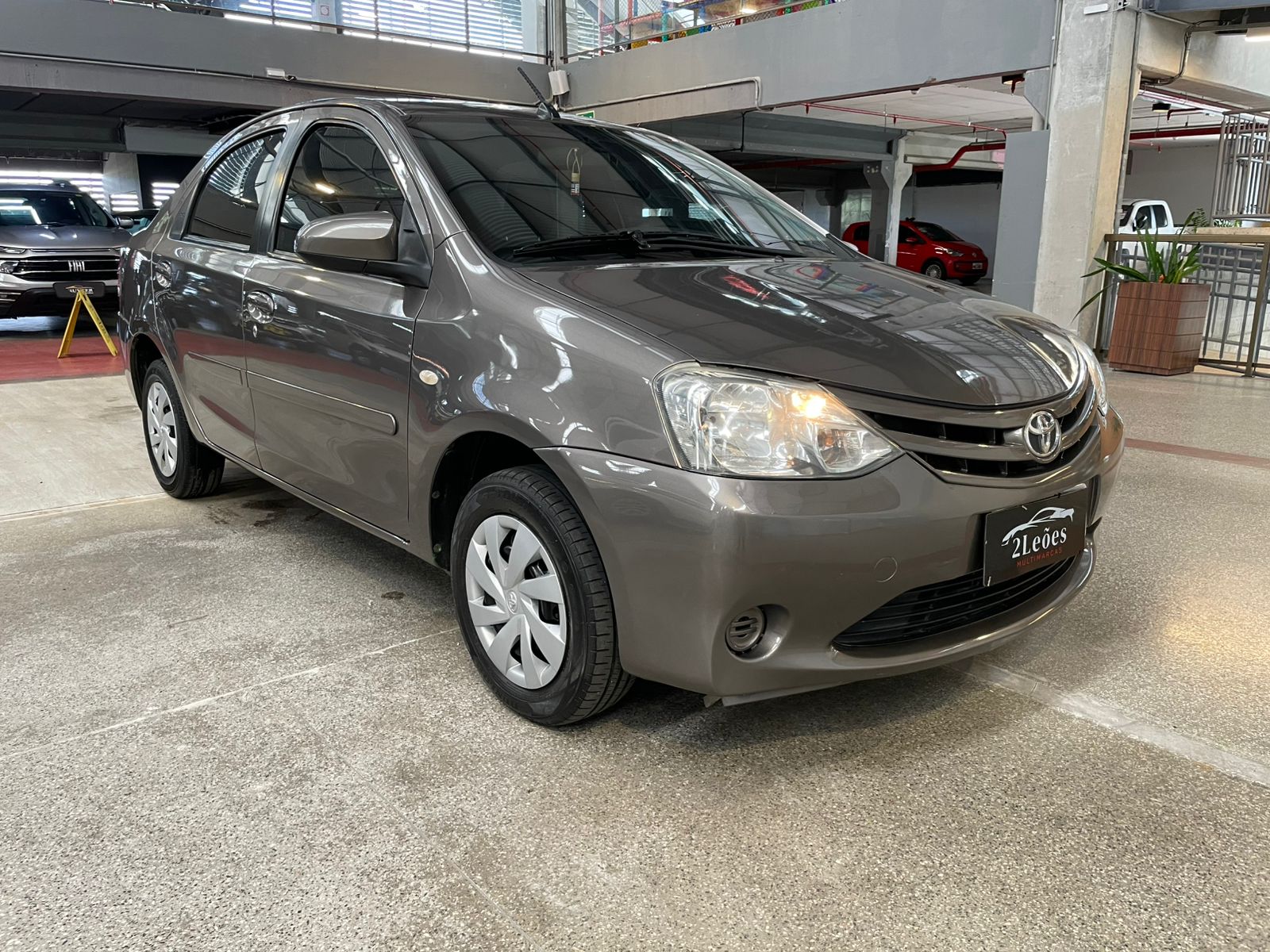TOYOTA ETIOS SEDAN