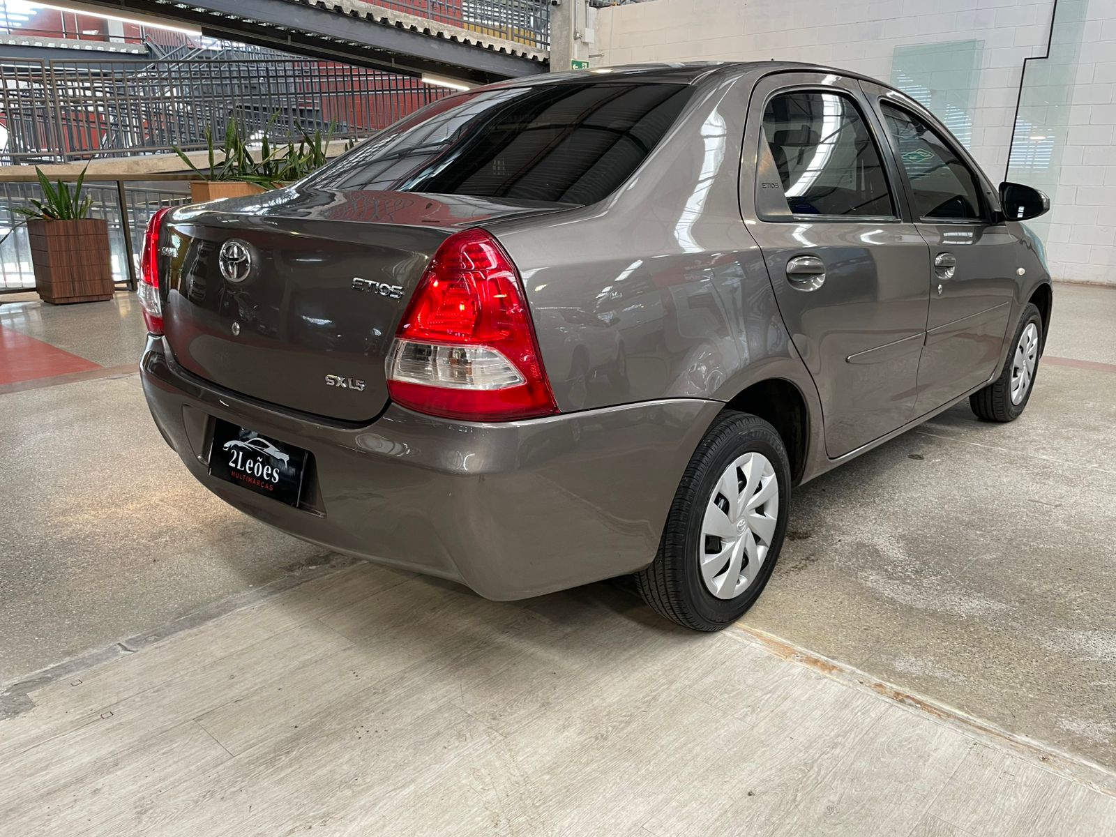 TOYOTA ETIOS SEDAN