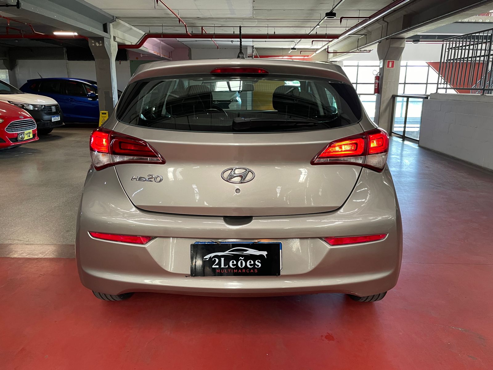 HYUNDAI hb20 1.0 confort plus