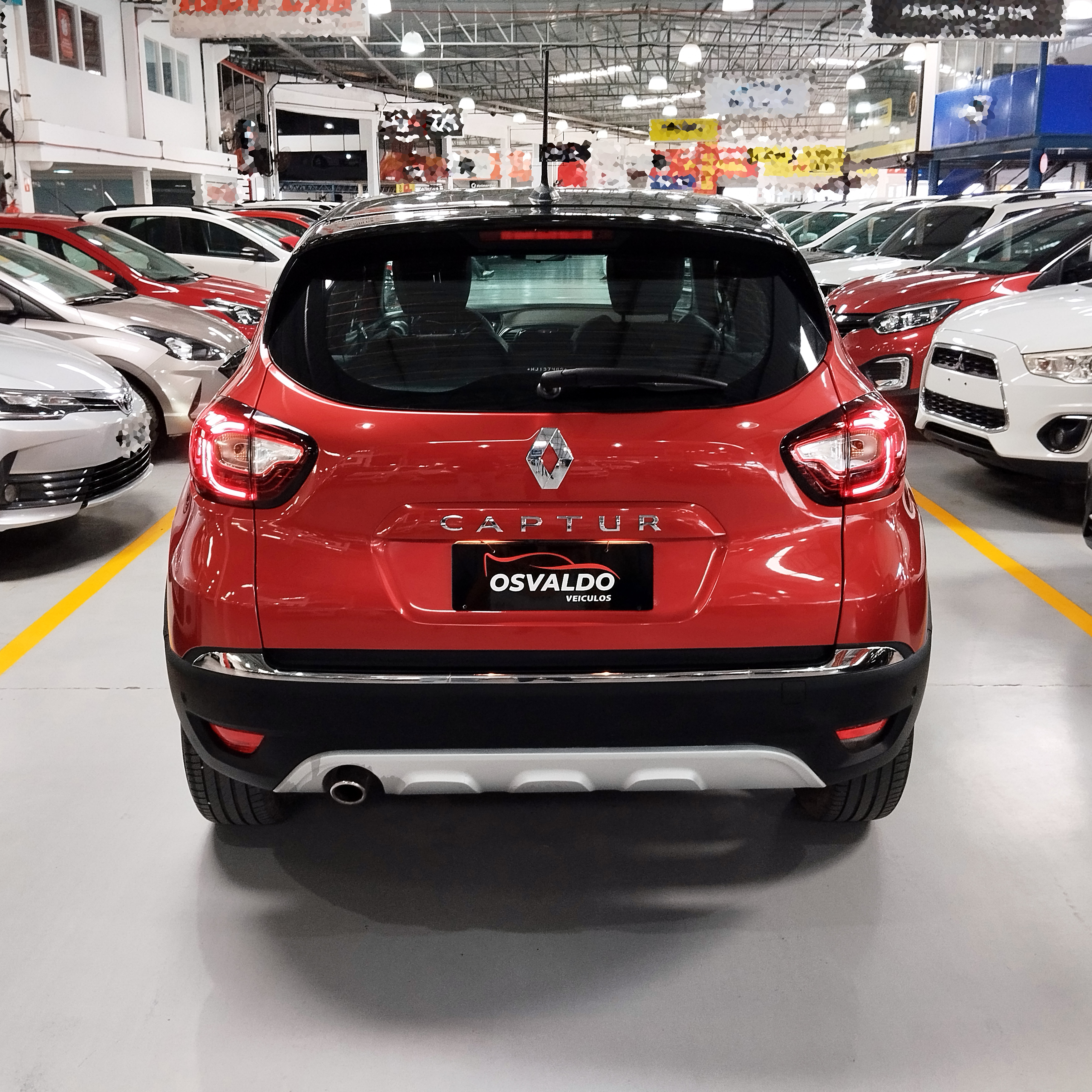 RENAULT captur iconic 1.3 tb 16v flex 5p aut