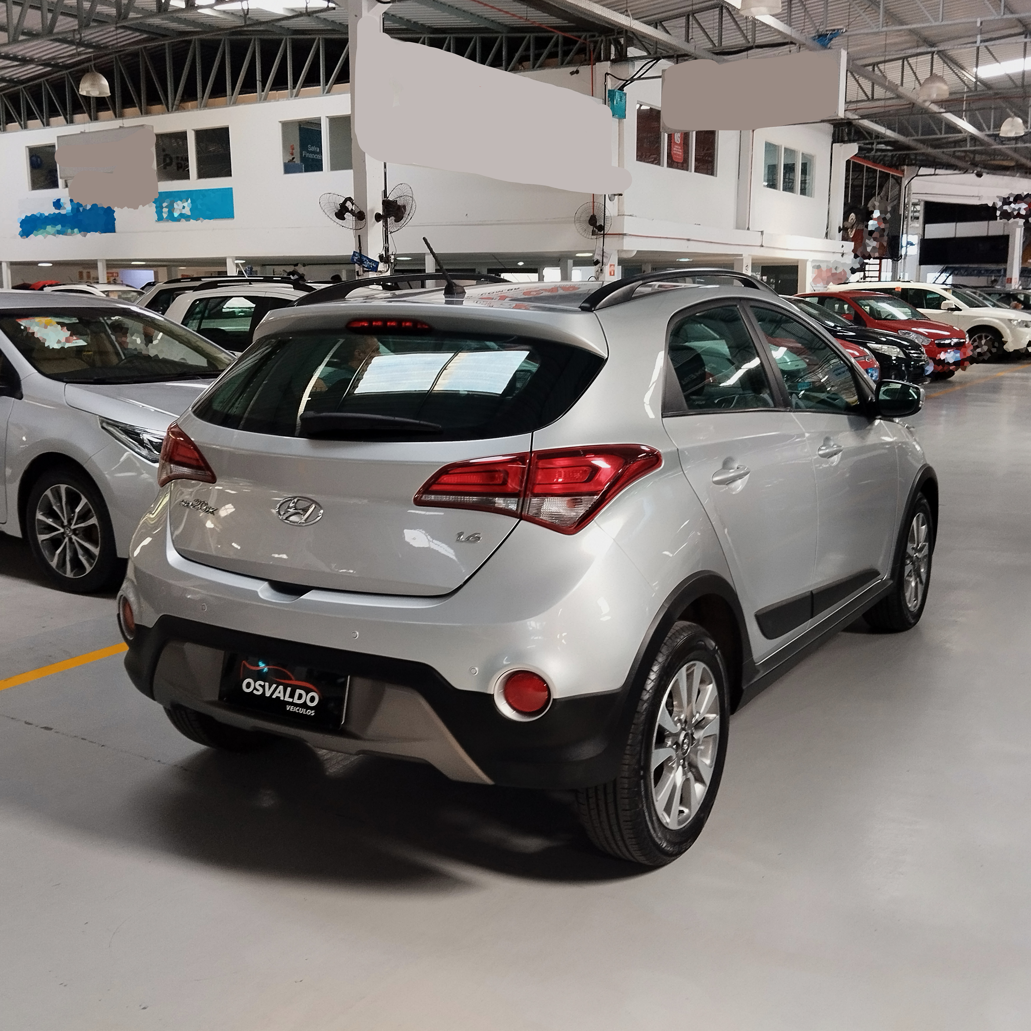 HYUNDAI HB20X
