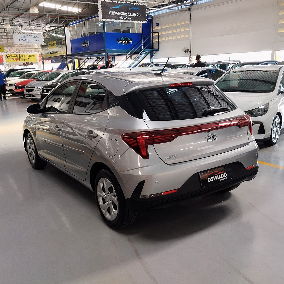 HYUNDAI HB20
