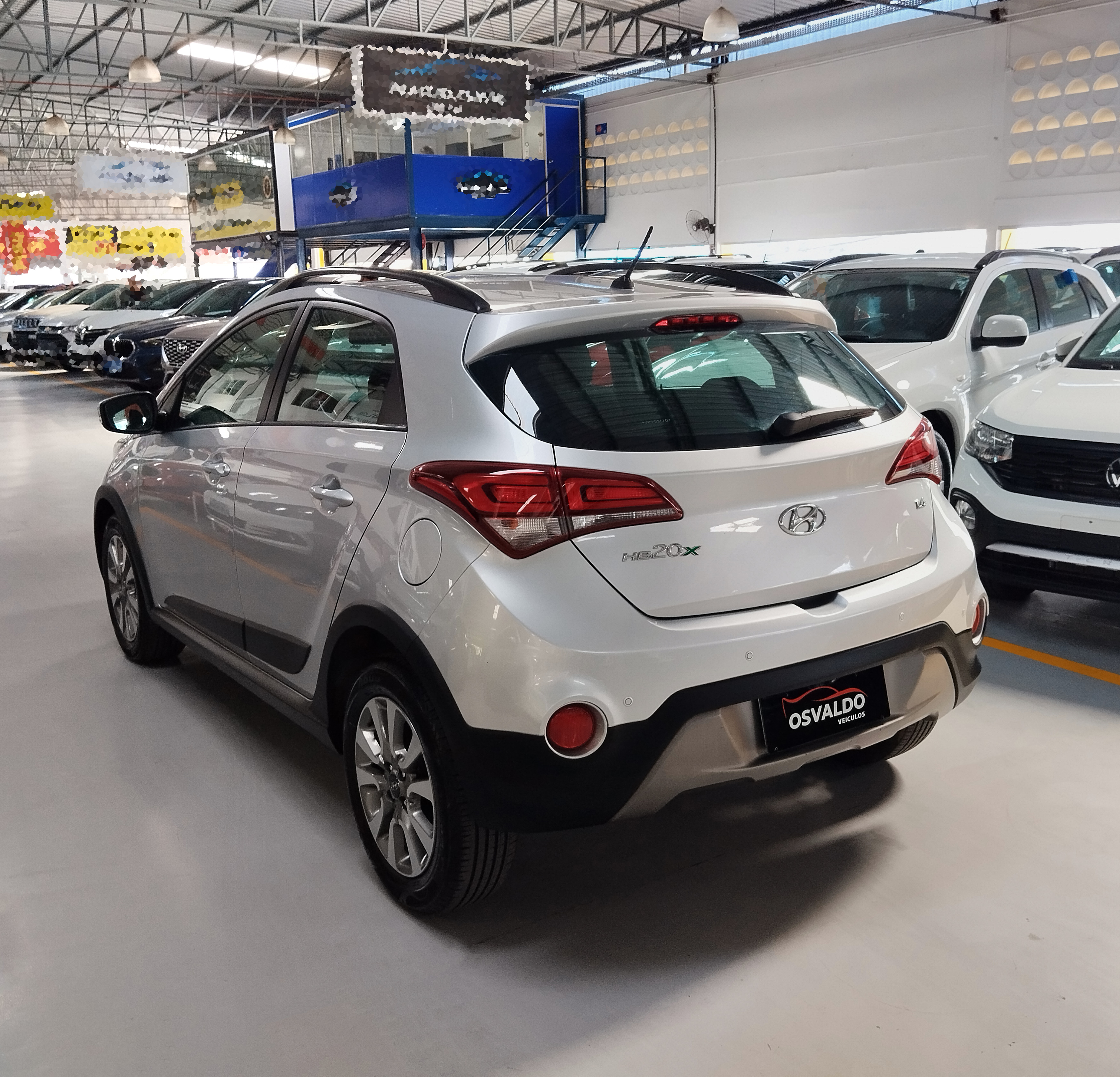 HYUNDAI HB20X