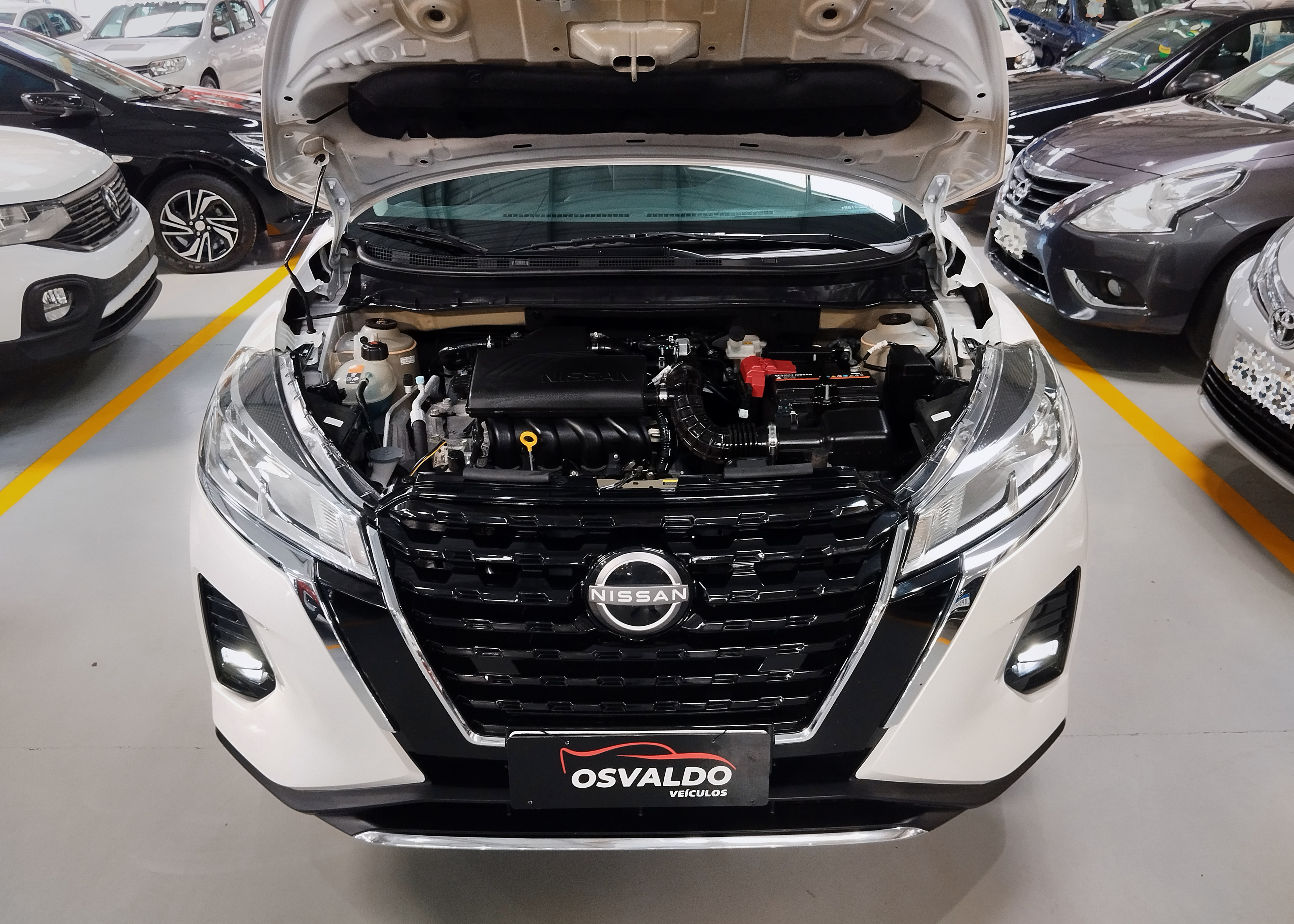 NISSAN KICKS