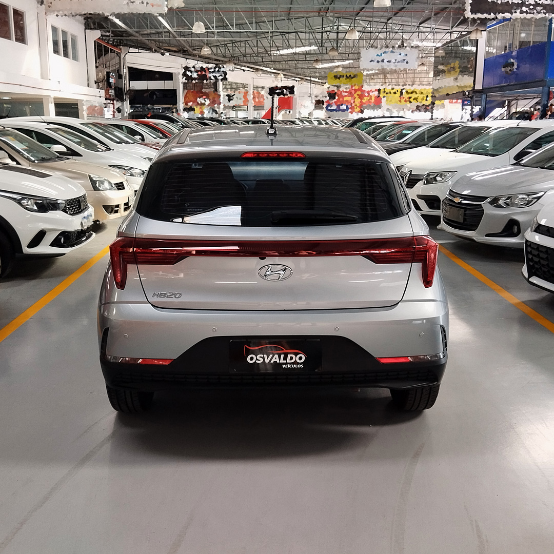 HYUNDAI HB20