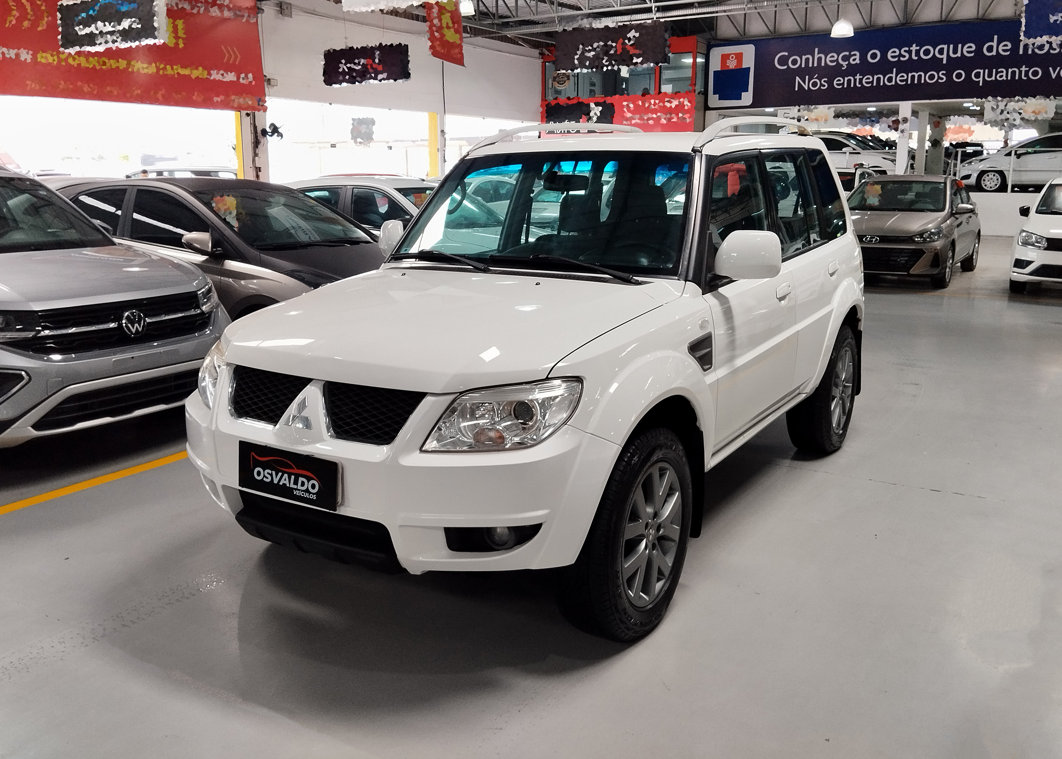MITSUBISHI PAJERO TR4