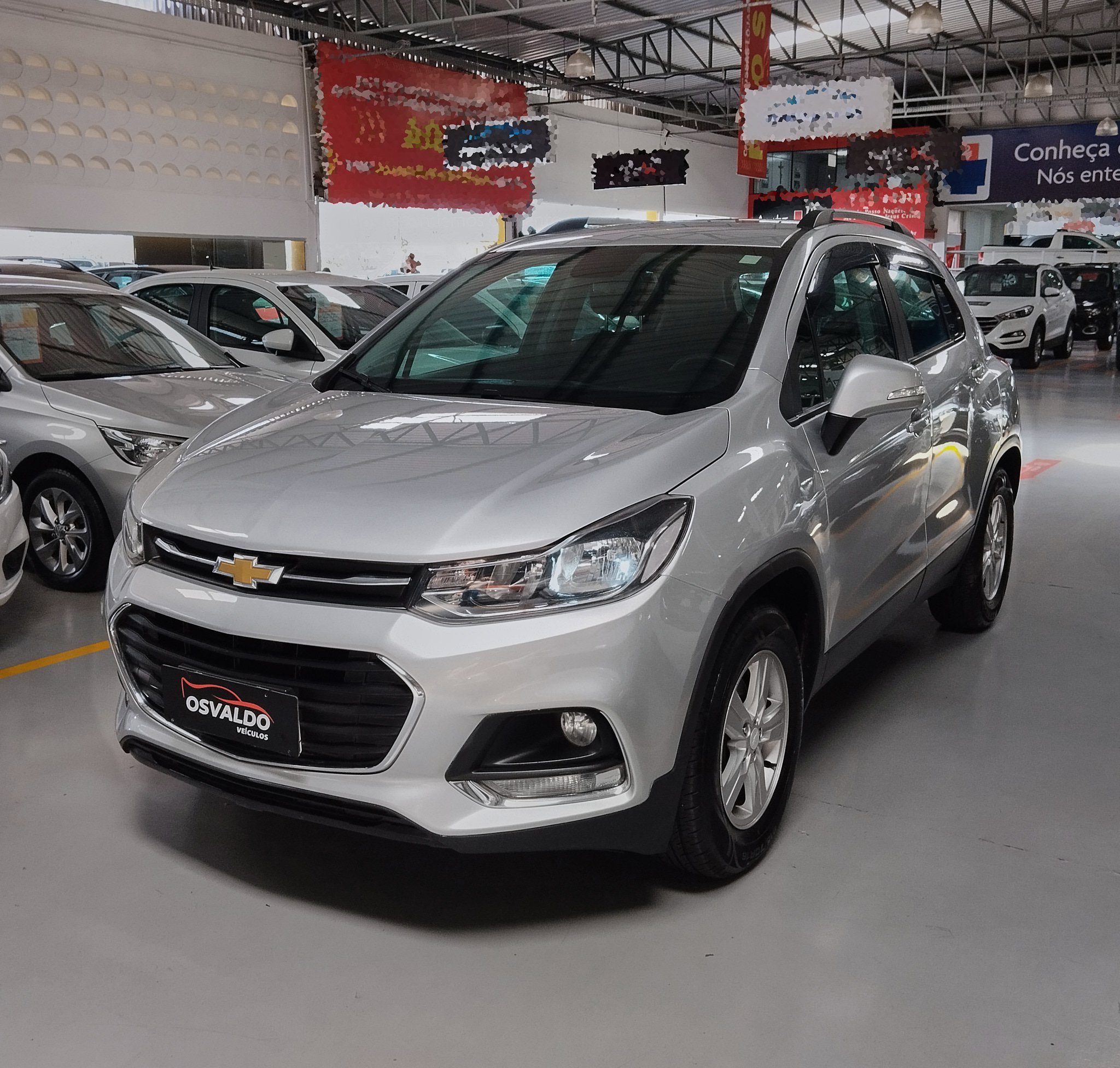 CHEVROLET TRACKER