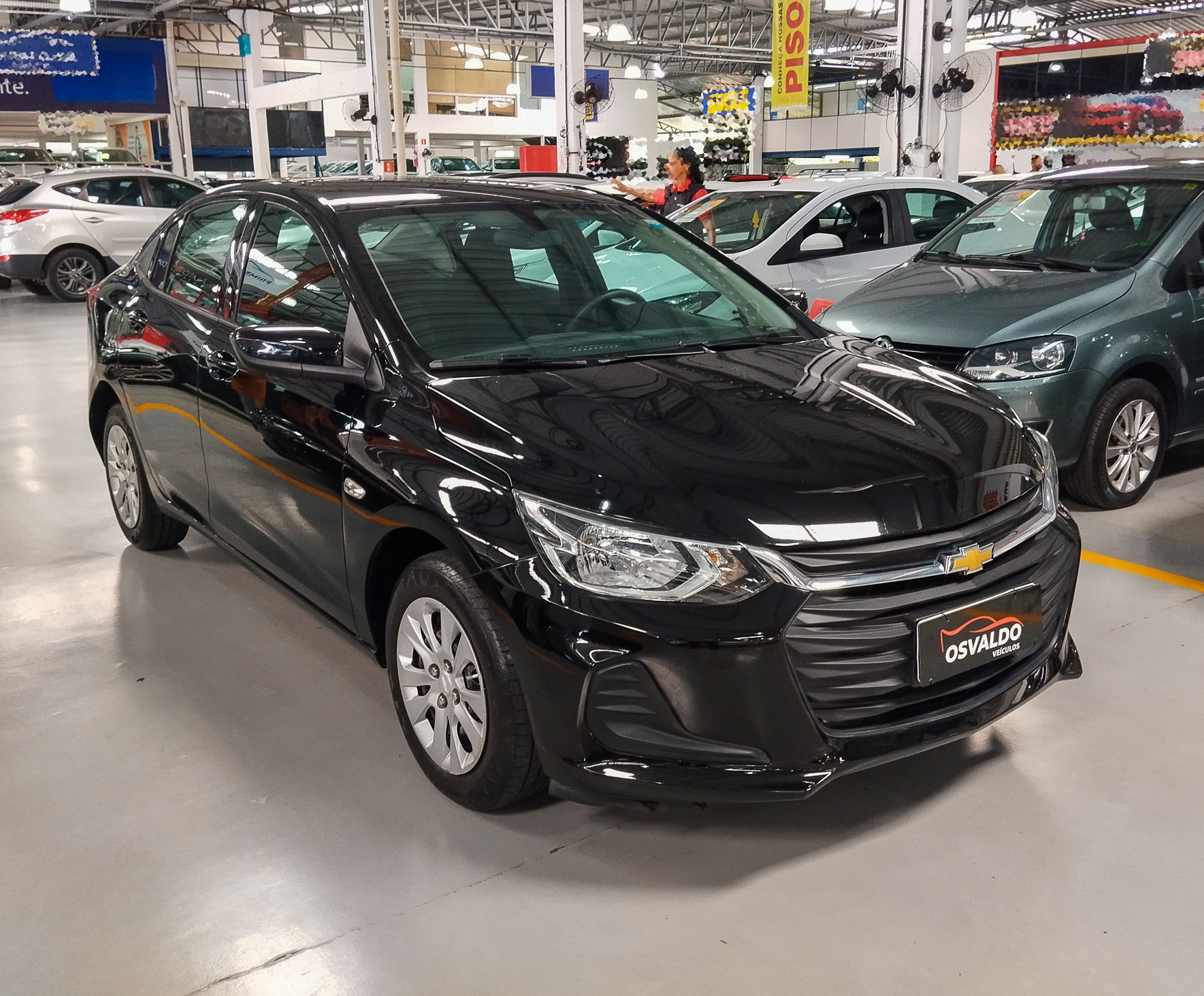 CHEVROLET Onix Plus