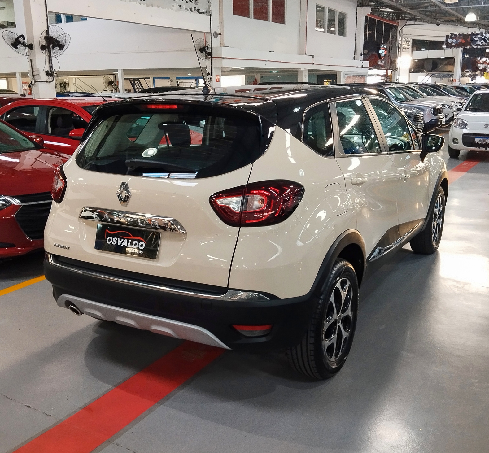 RENAULT CAPTUR