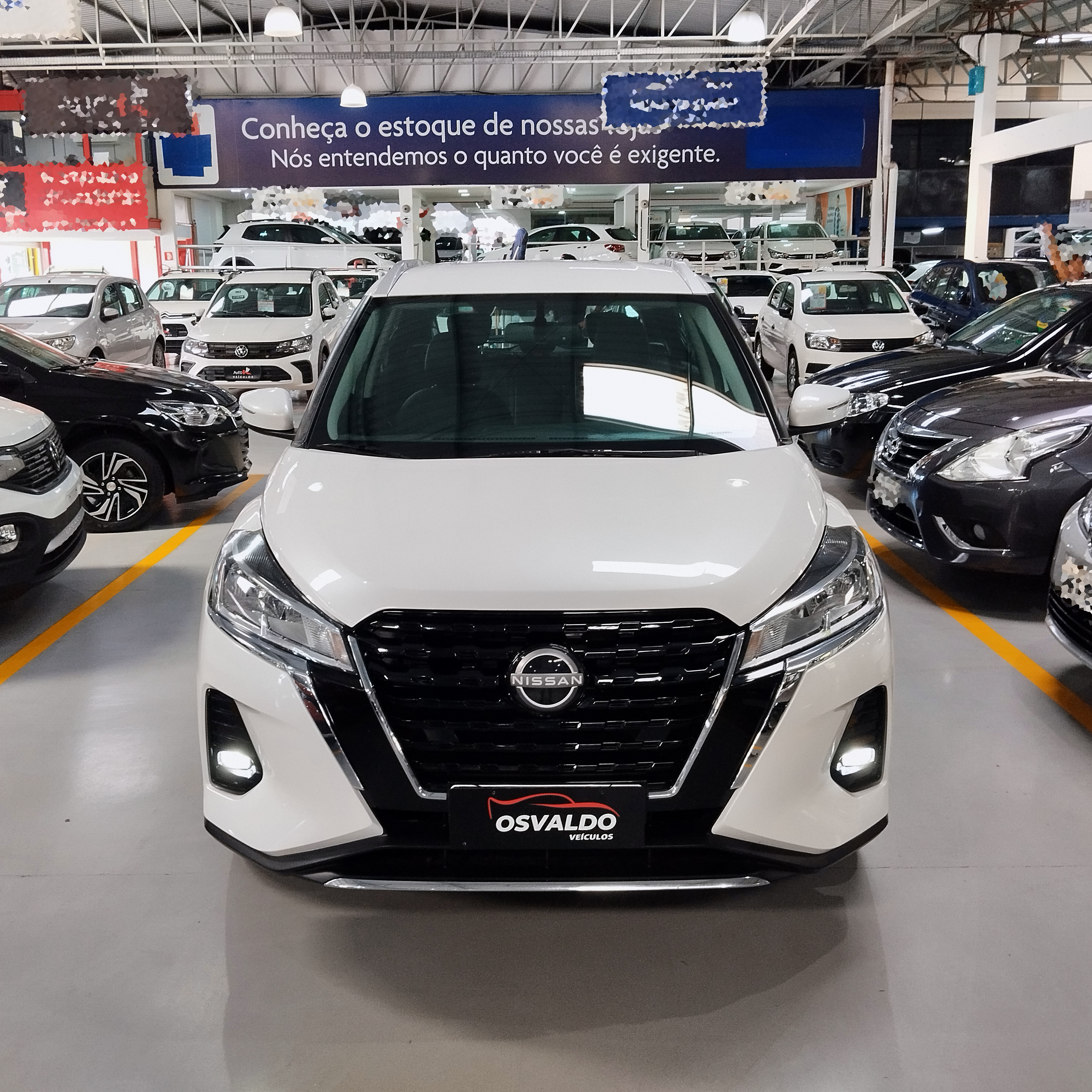 NISSAN KICKS