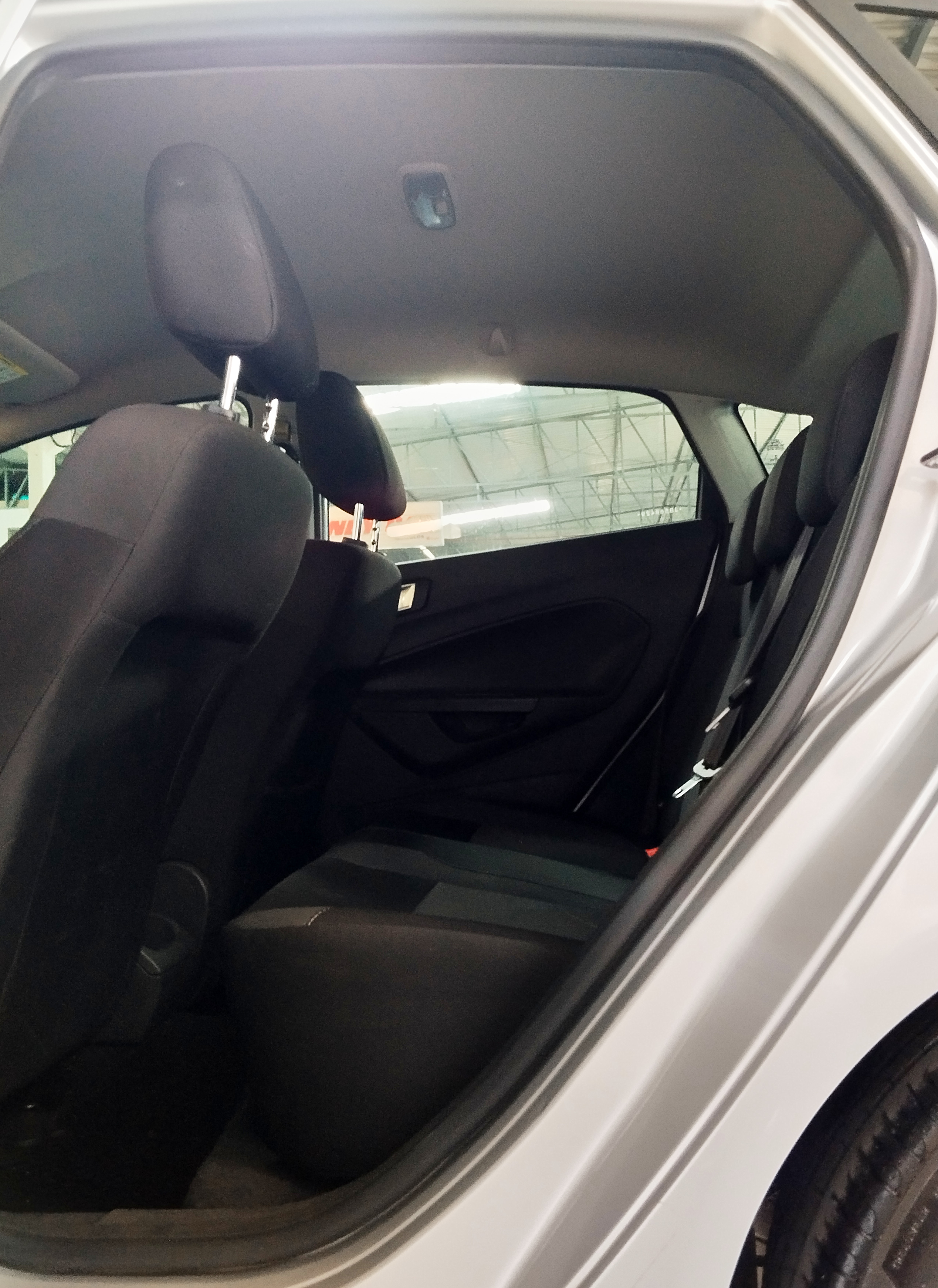 FORD new fiesta 1.6 sel hatch 16v flex 4p powershift