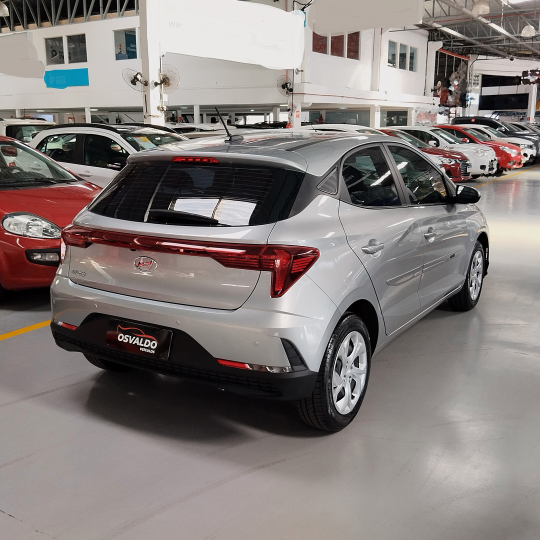 HYUNDAI HB20