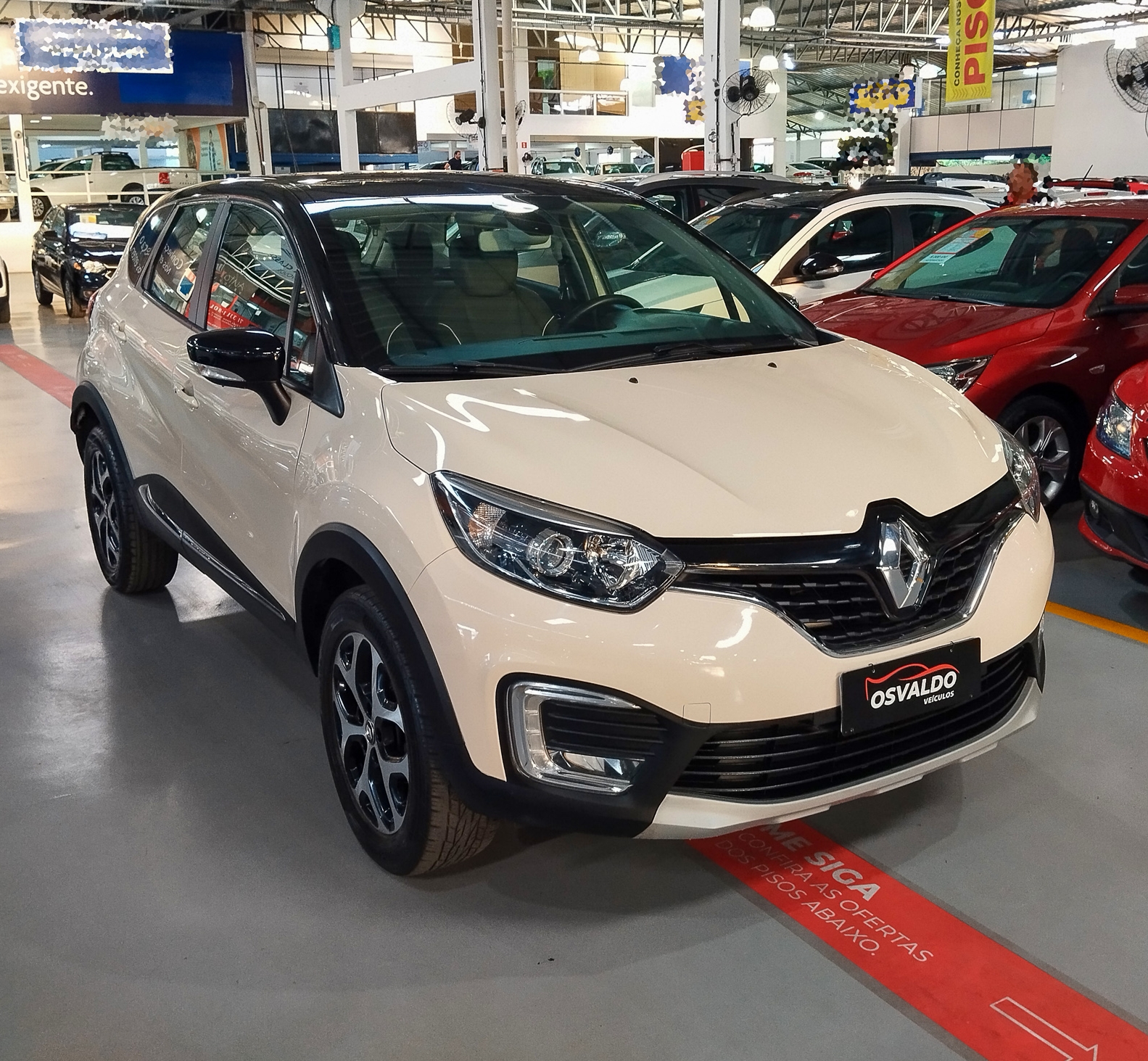 RENAULT CAPTUR