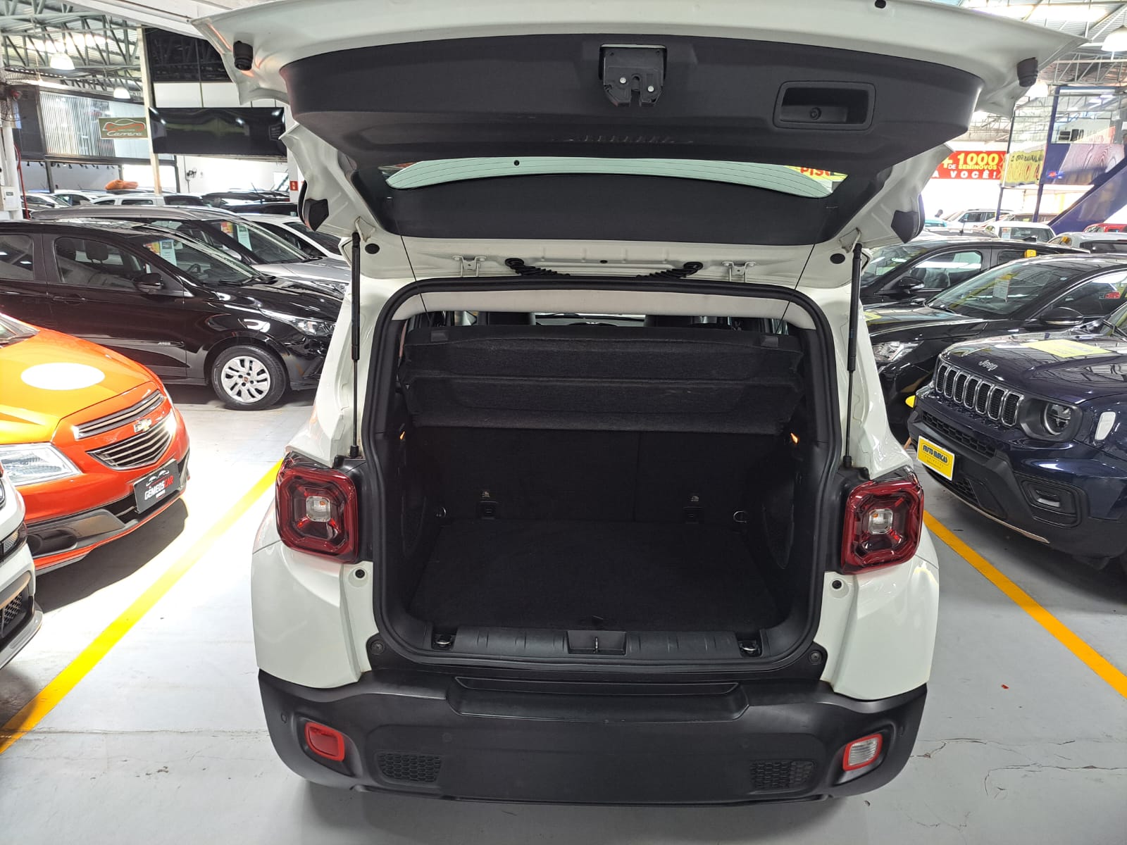 JEEP renegade 1.8 16v flex longitude 4p automatico