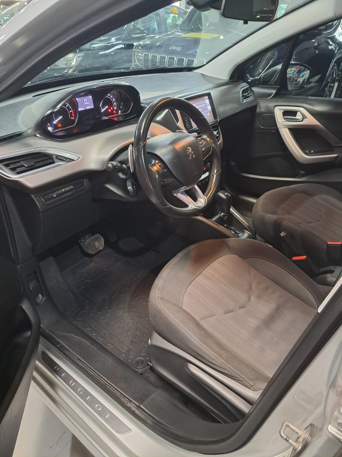 PEUGEOT 208 1.6 griffe 16v flex 4p automatico