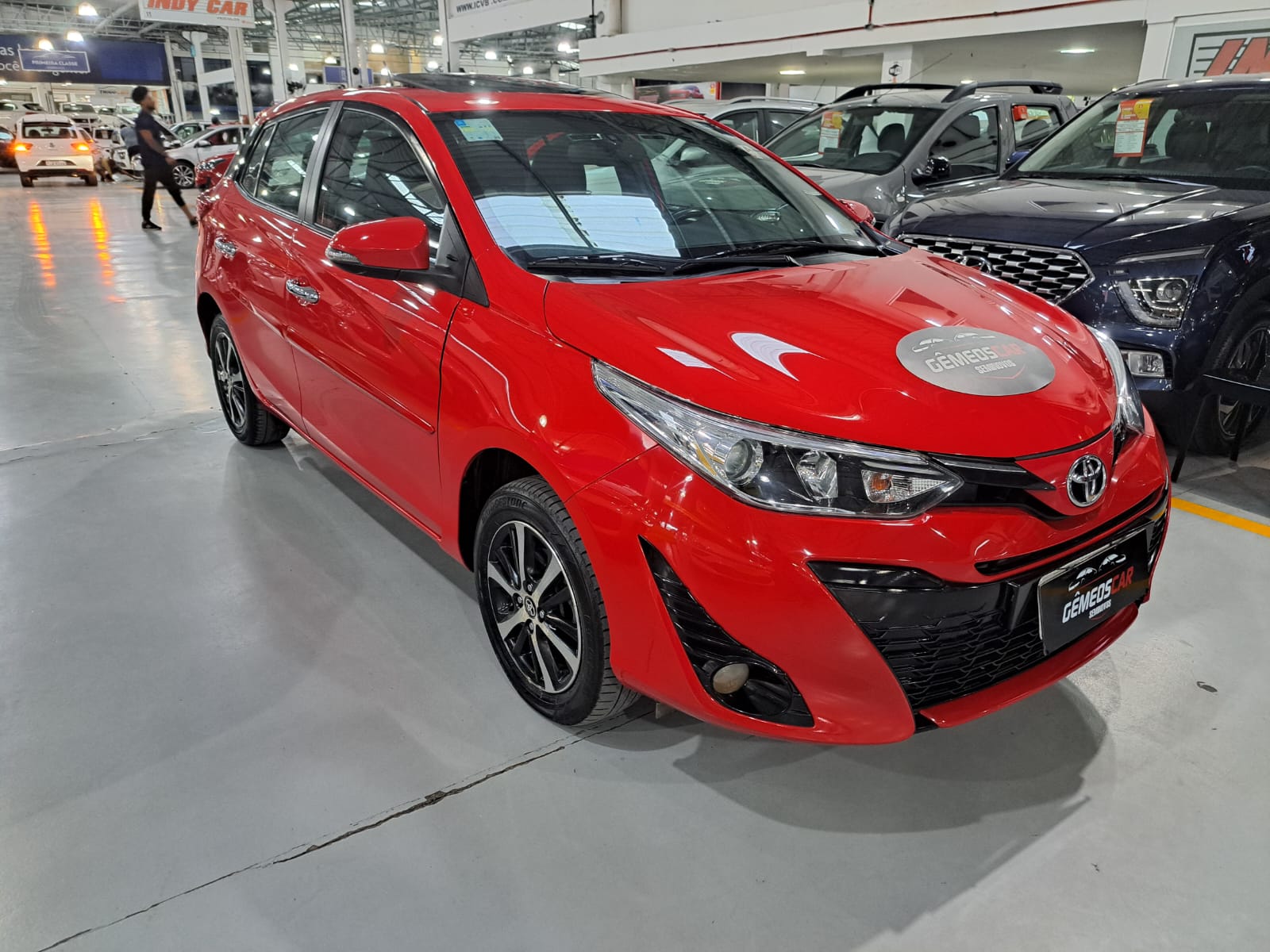 TOYOTA yaris sa xls15cnt