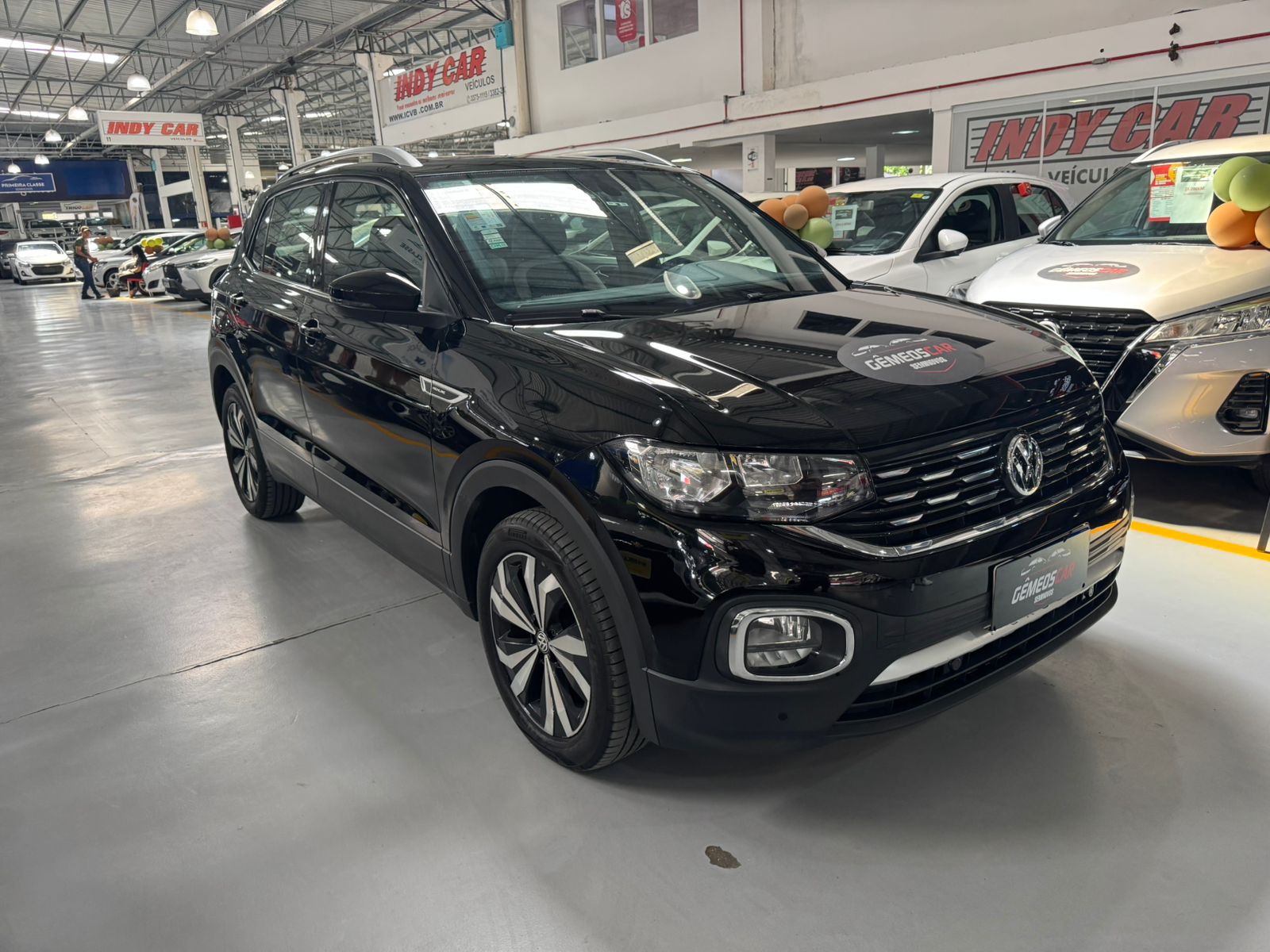 VOLKSWAGEN t cross highline 250 tsi aut