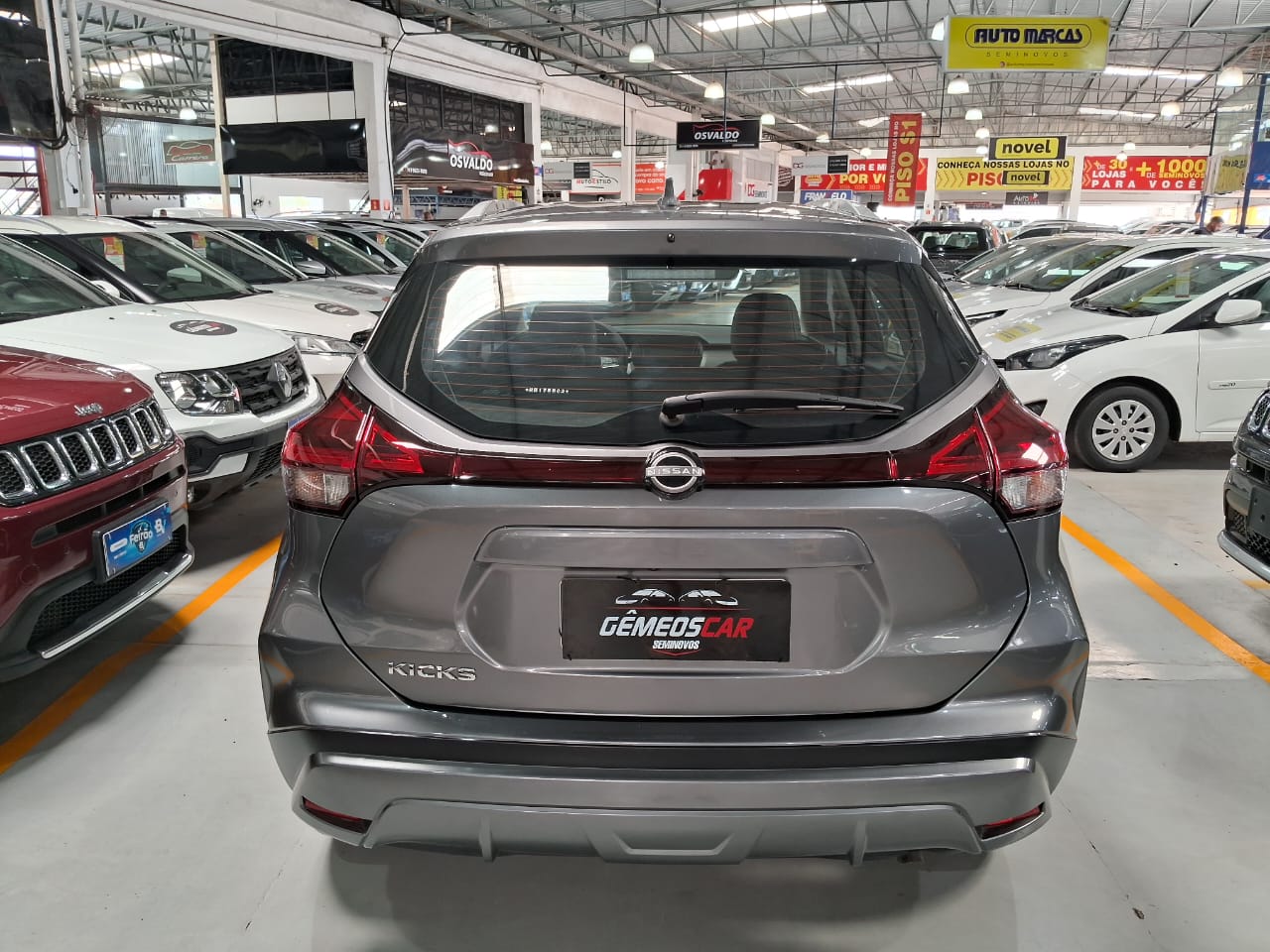 NISSAN kicks sense cvt