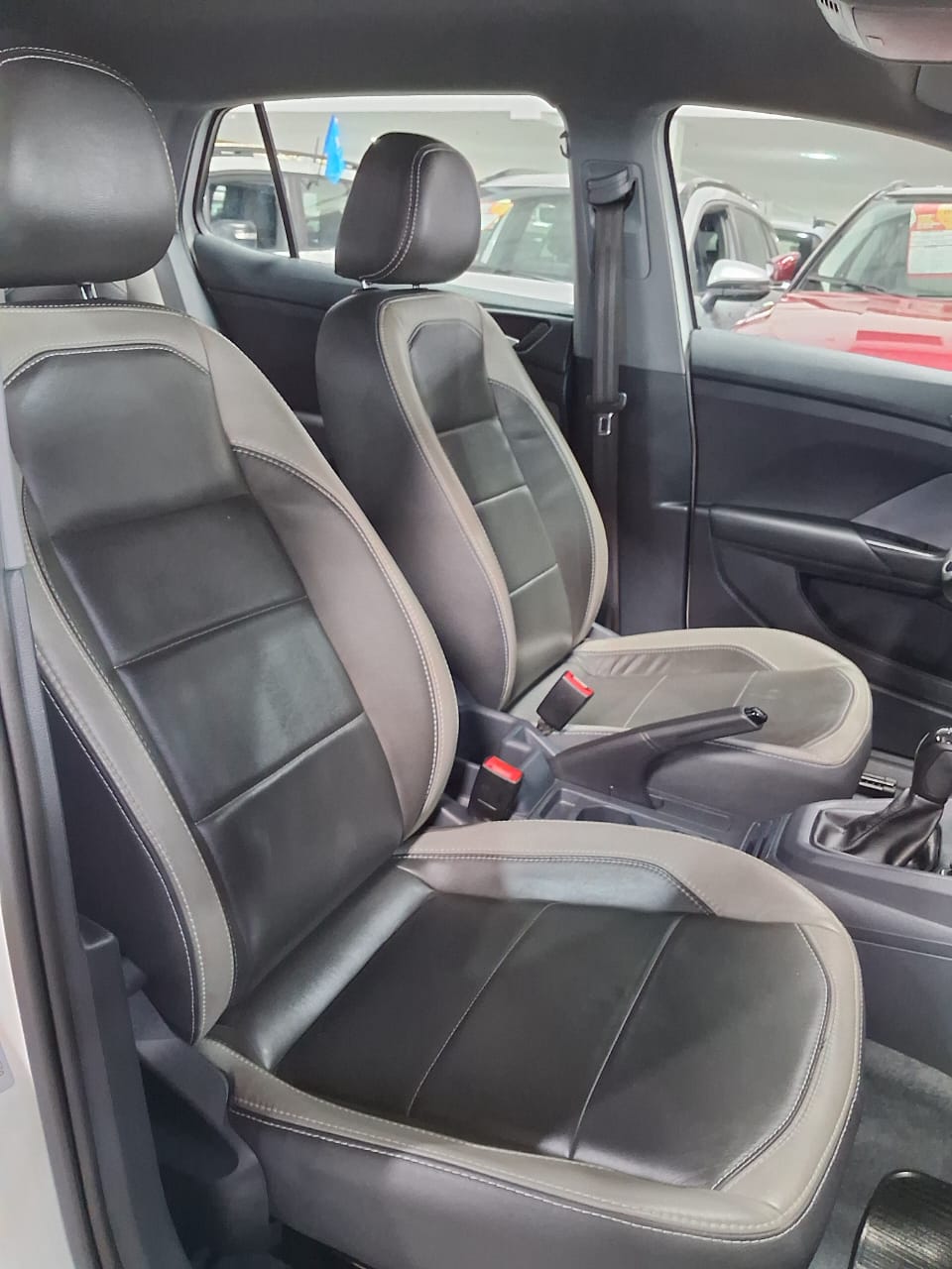 VOLKSWAGEN t cross sense ad