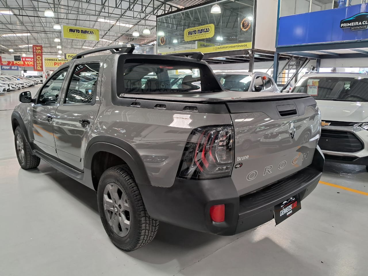 RENAULT oroch 16 4x2