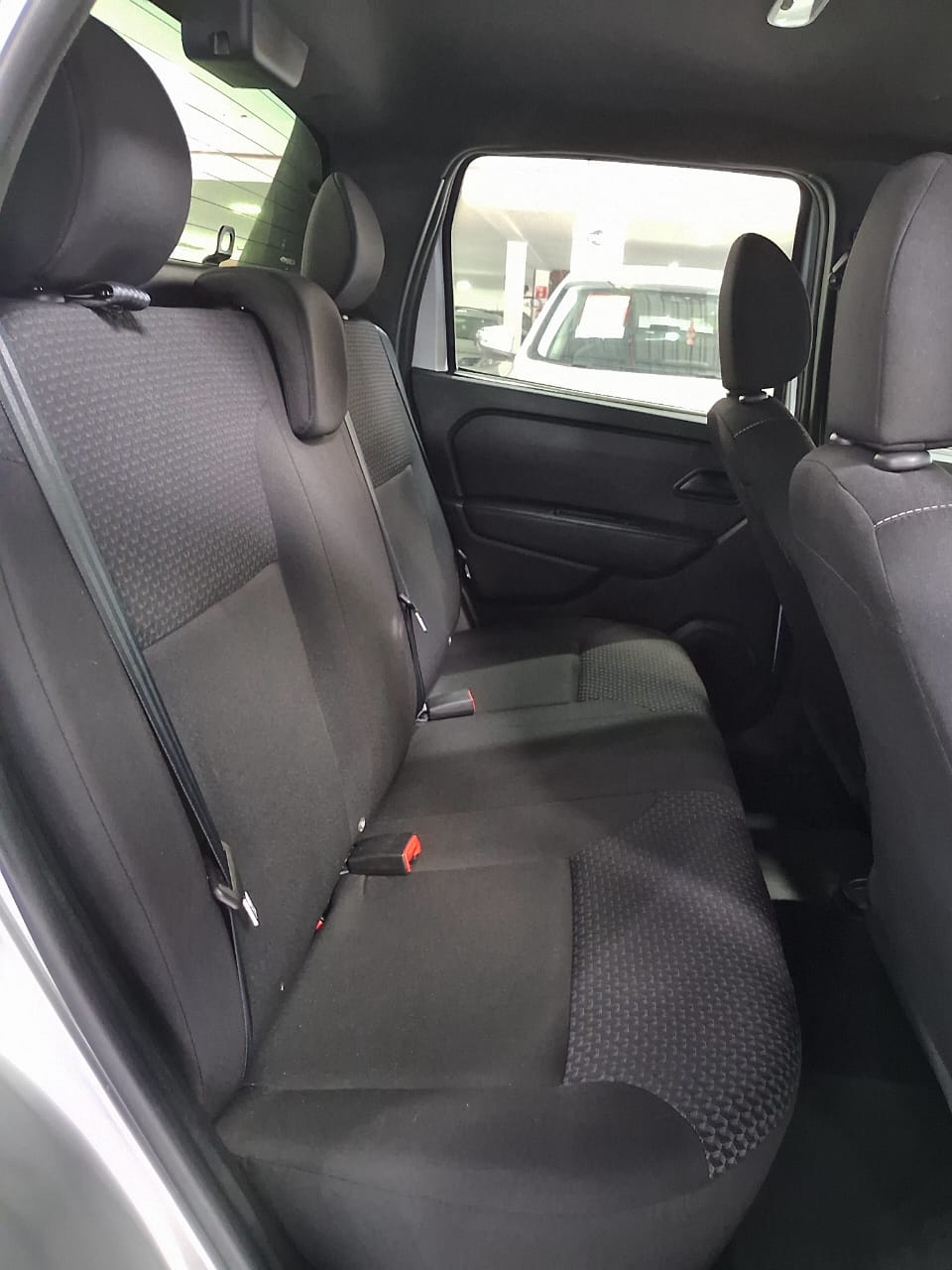 RENAULT oroch 16 4x2