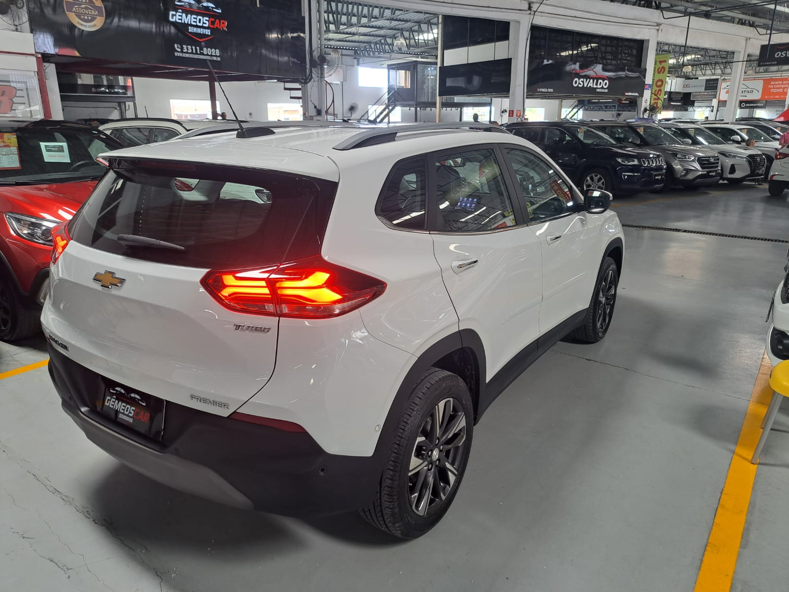 CHEVROLET TRACKER