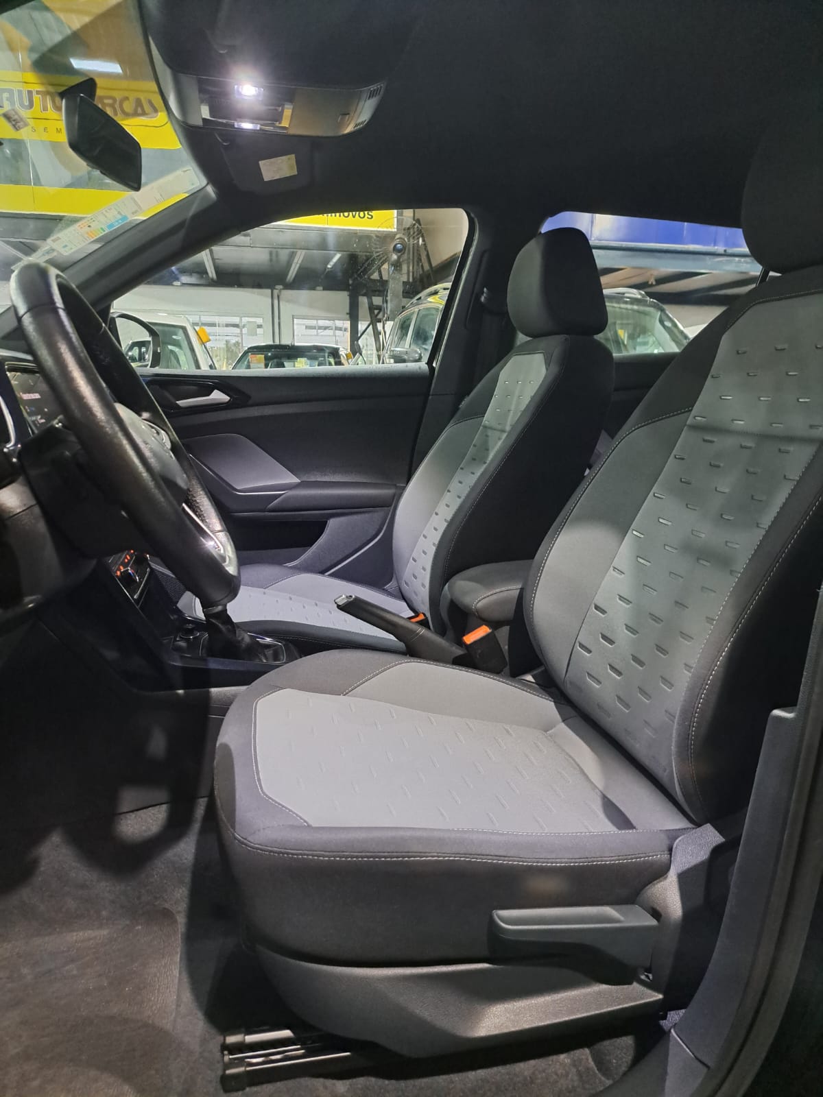 VOLKSWAGEN t cross comfortline tsi at