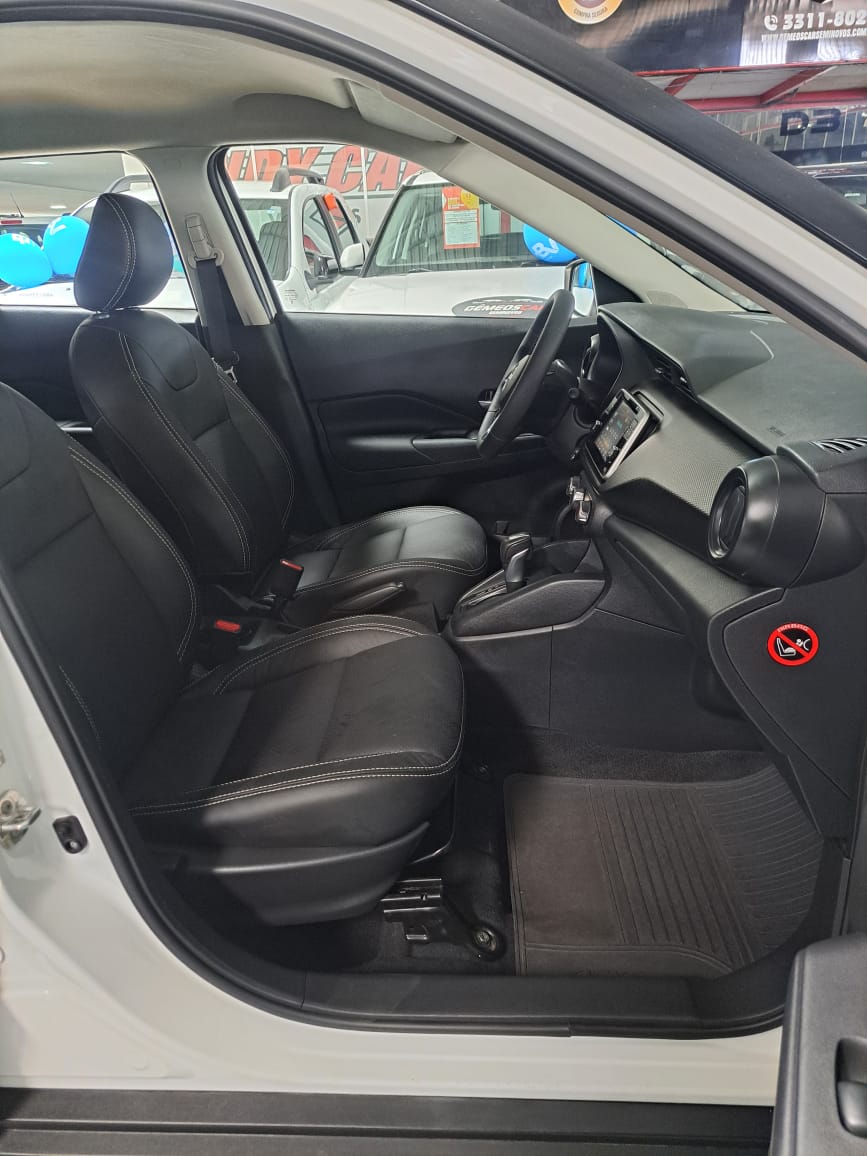 NISSAN kicks sense cvt